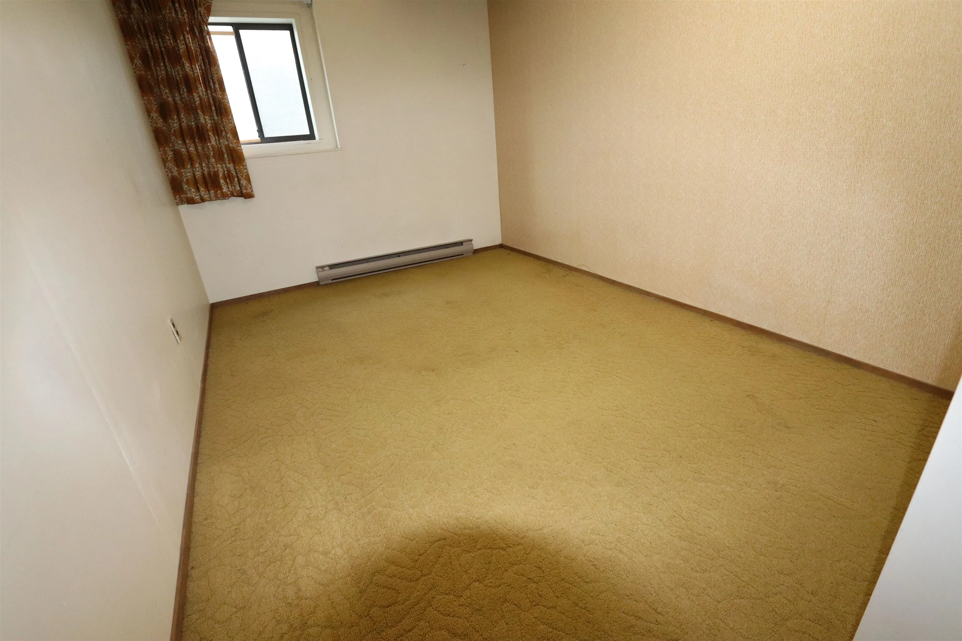 2241 Bevan Crescent