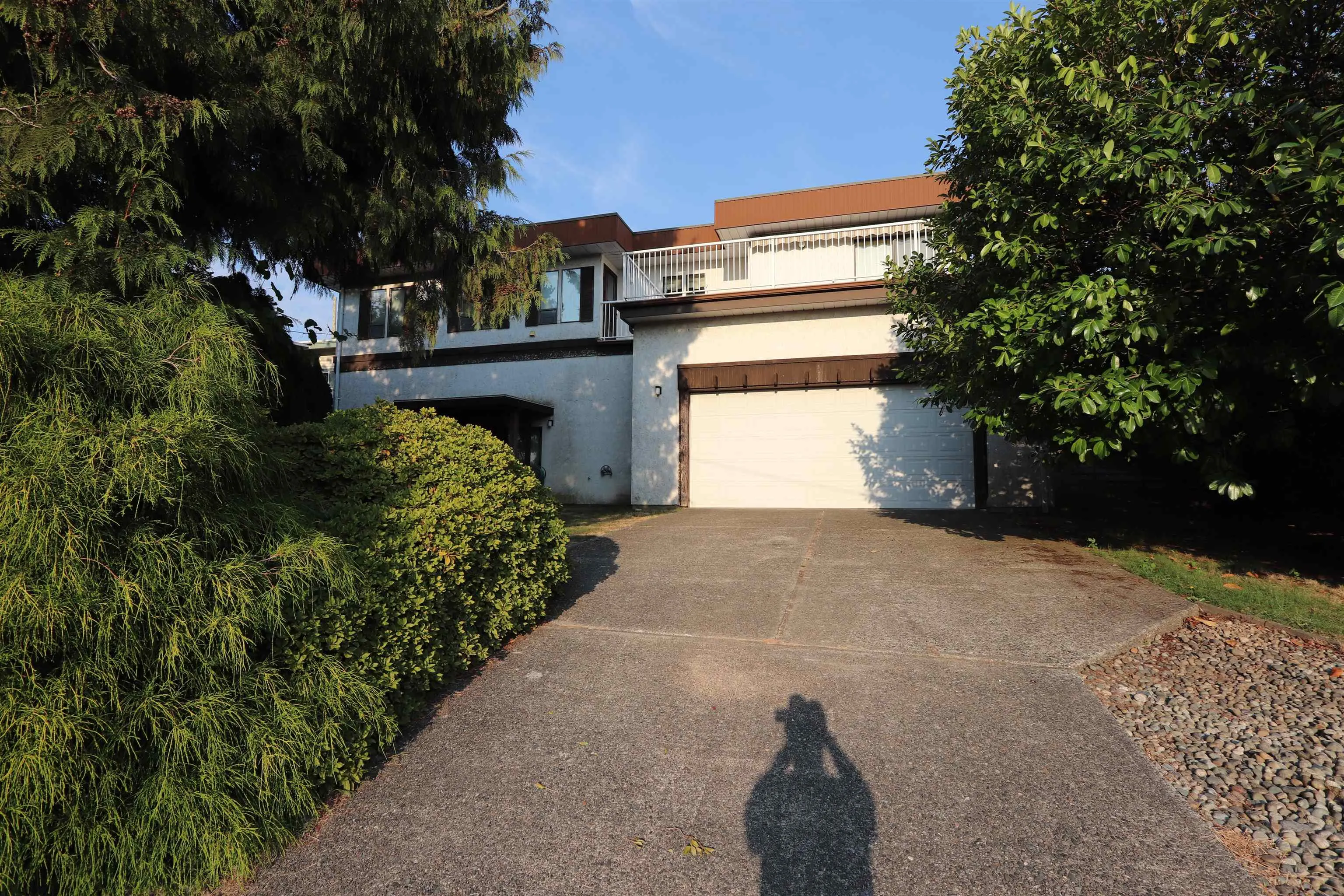 2241 Bevan Crescent