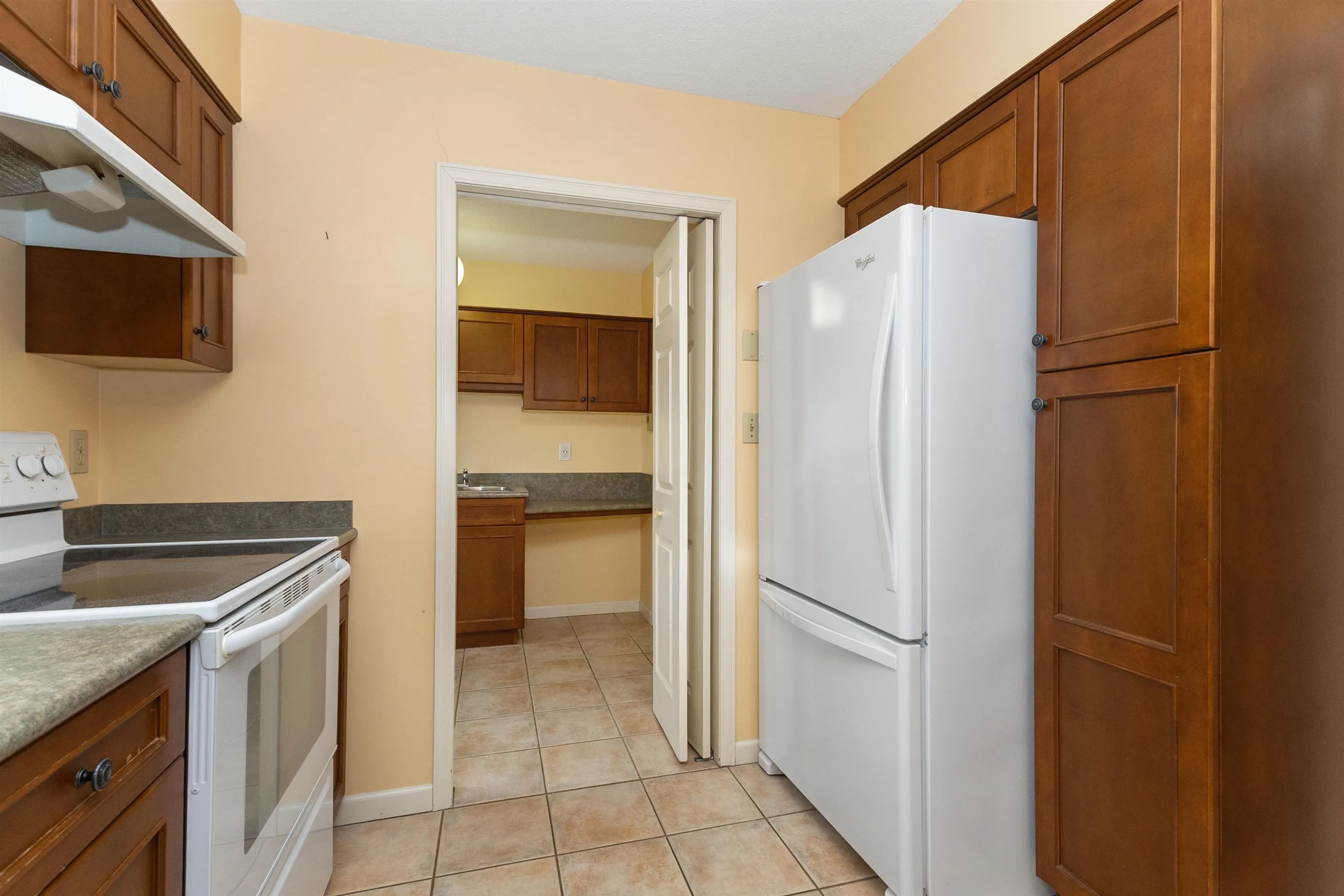 2241 Bevan Crescent