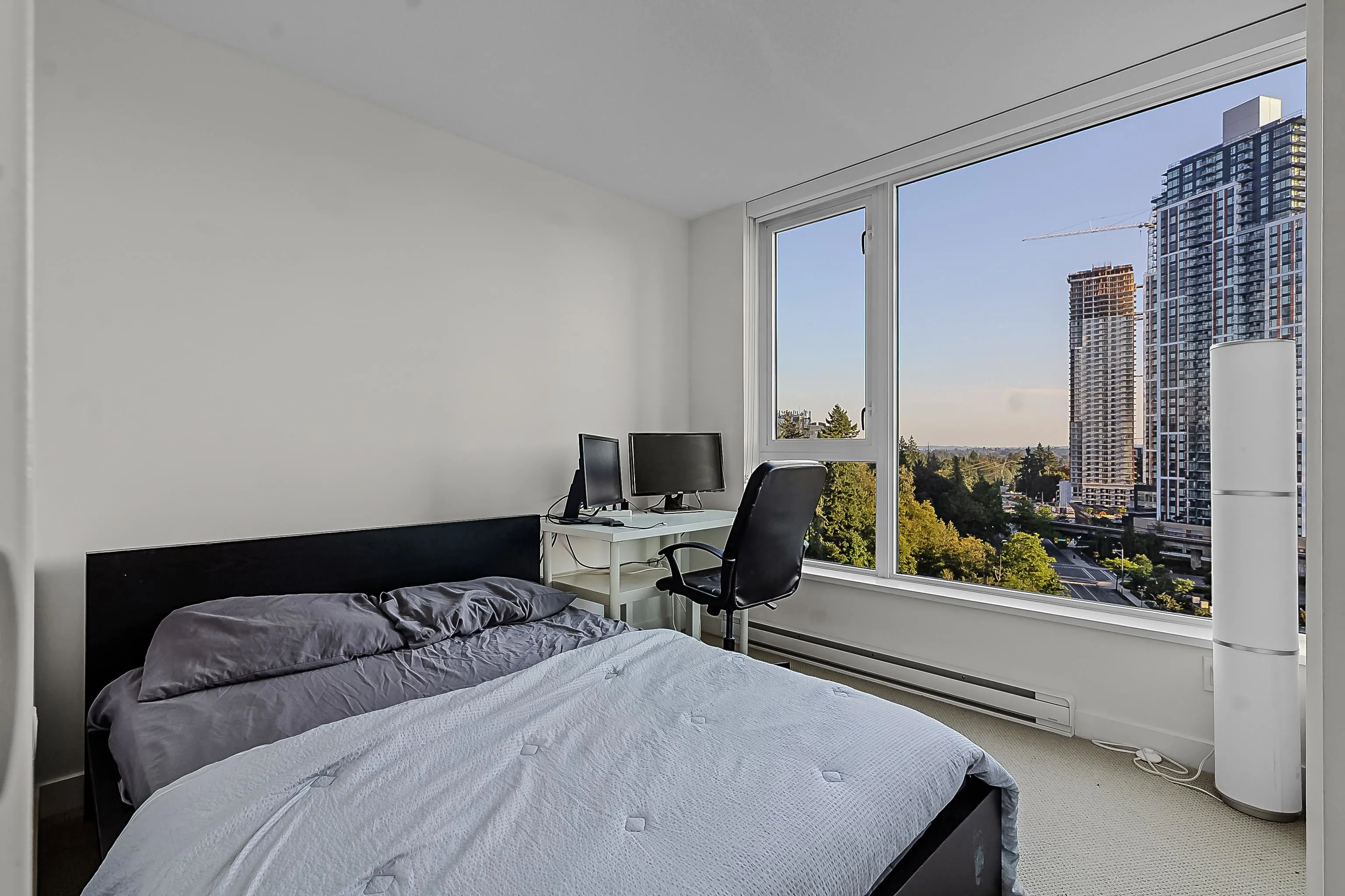 1706 13696 100 Avenue