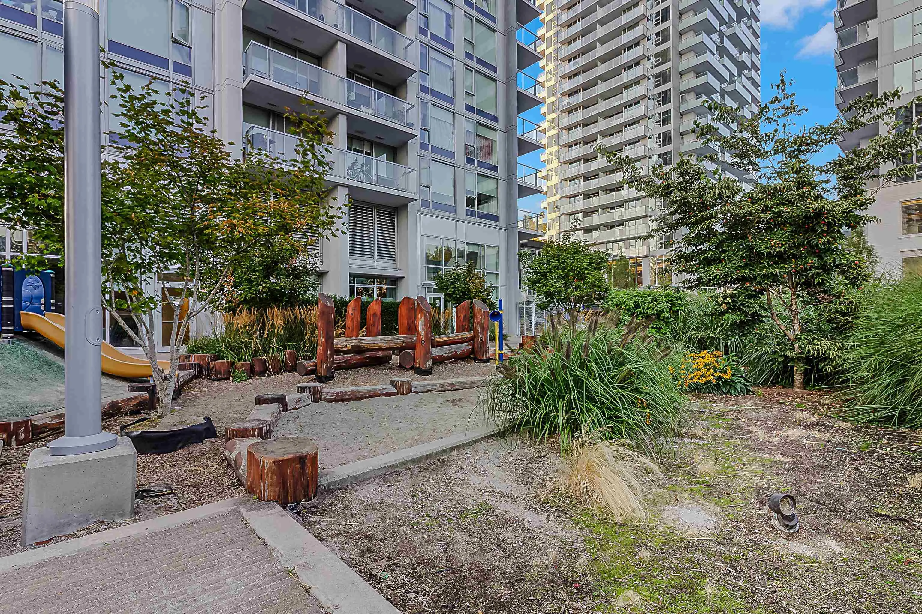 1706 13696 100 Avenue