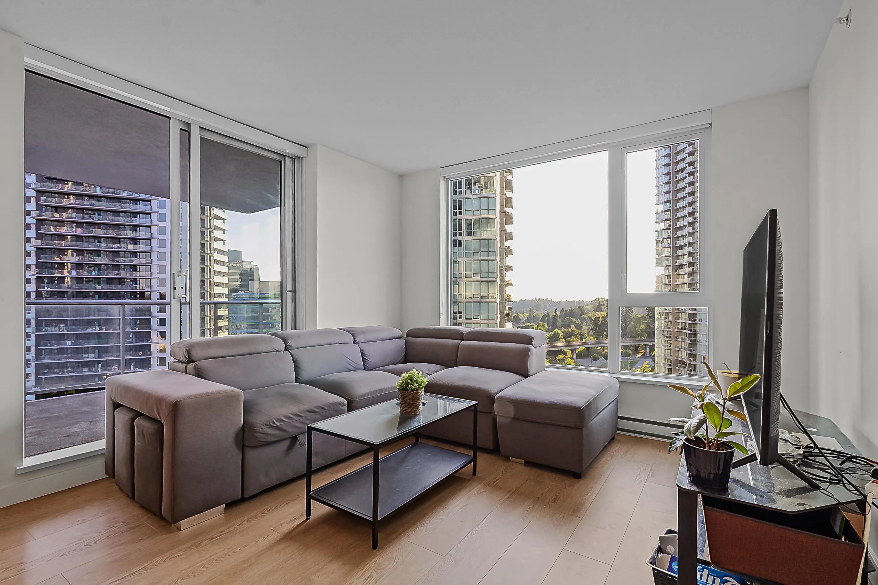 1706 13696 100 Avenue