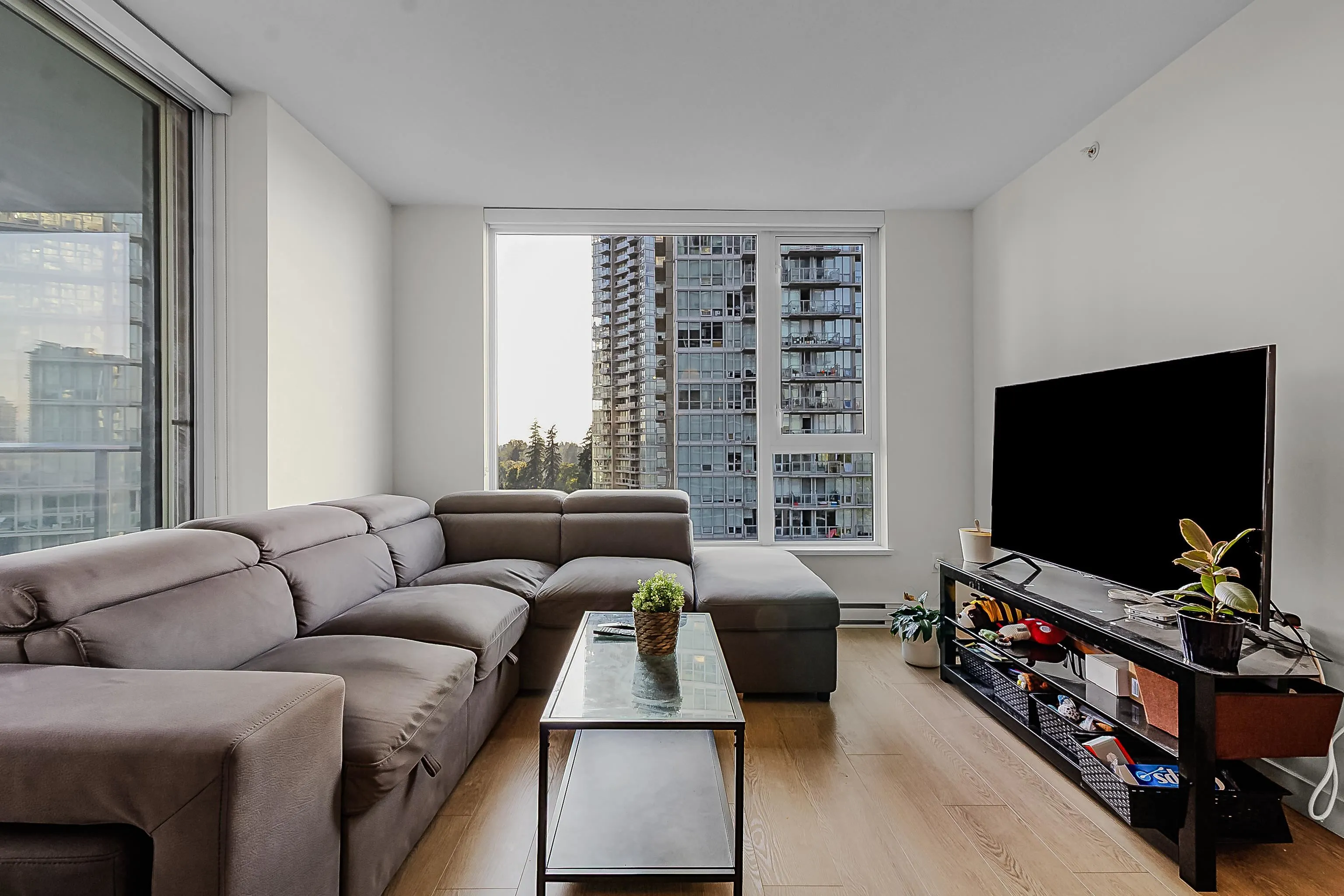 1706 13696 100 Avenue