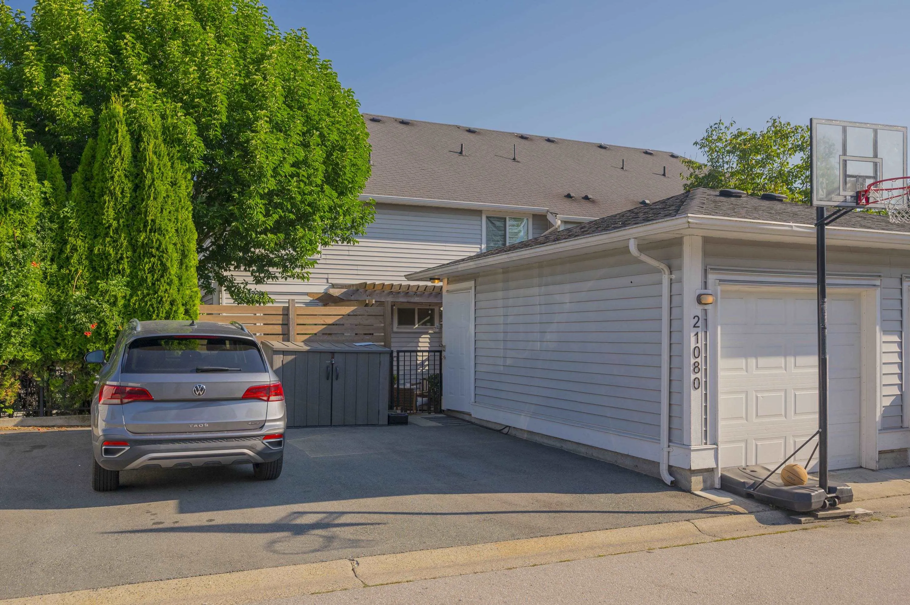 21080 80 Avenue
