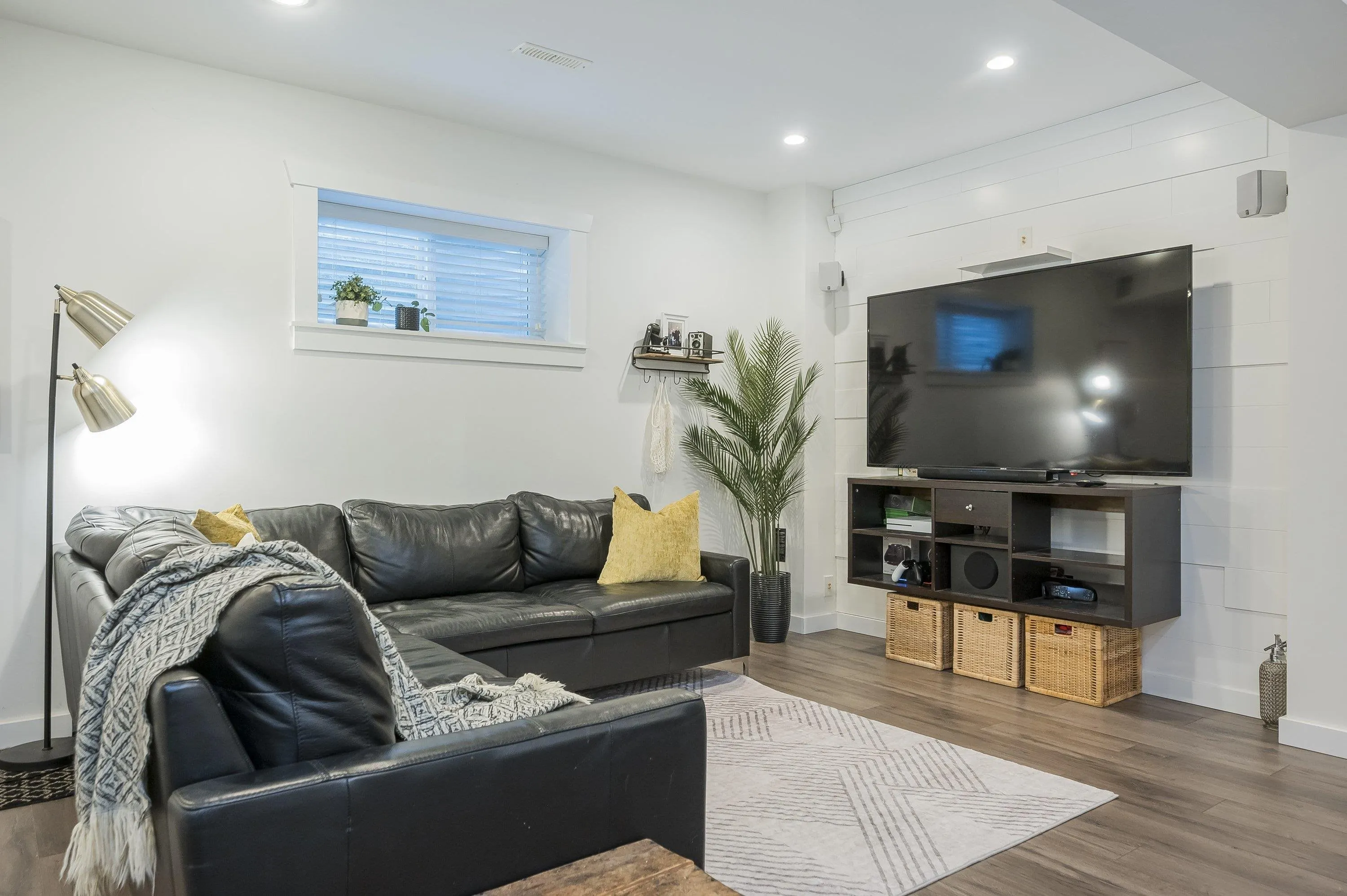 21080 80 Avenue