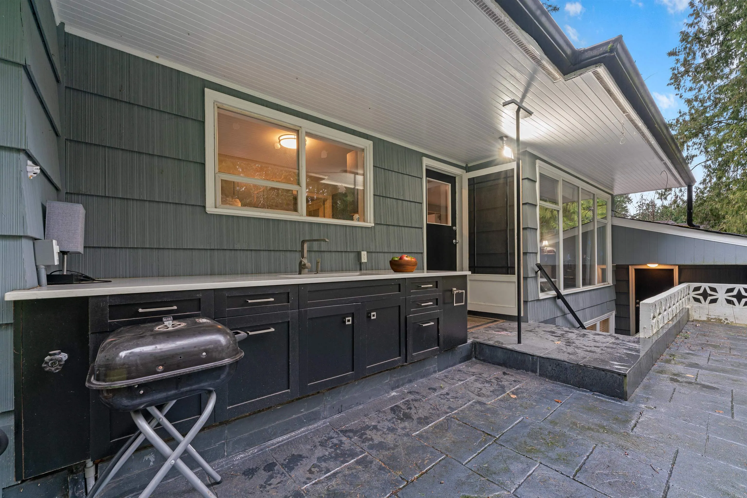 385 Stevens Drive