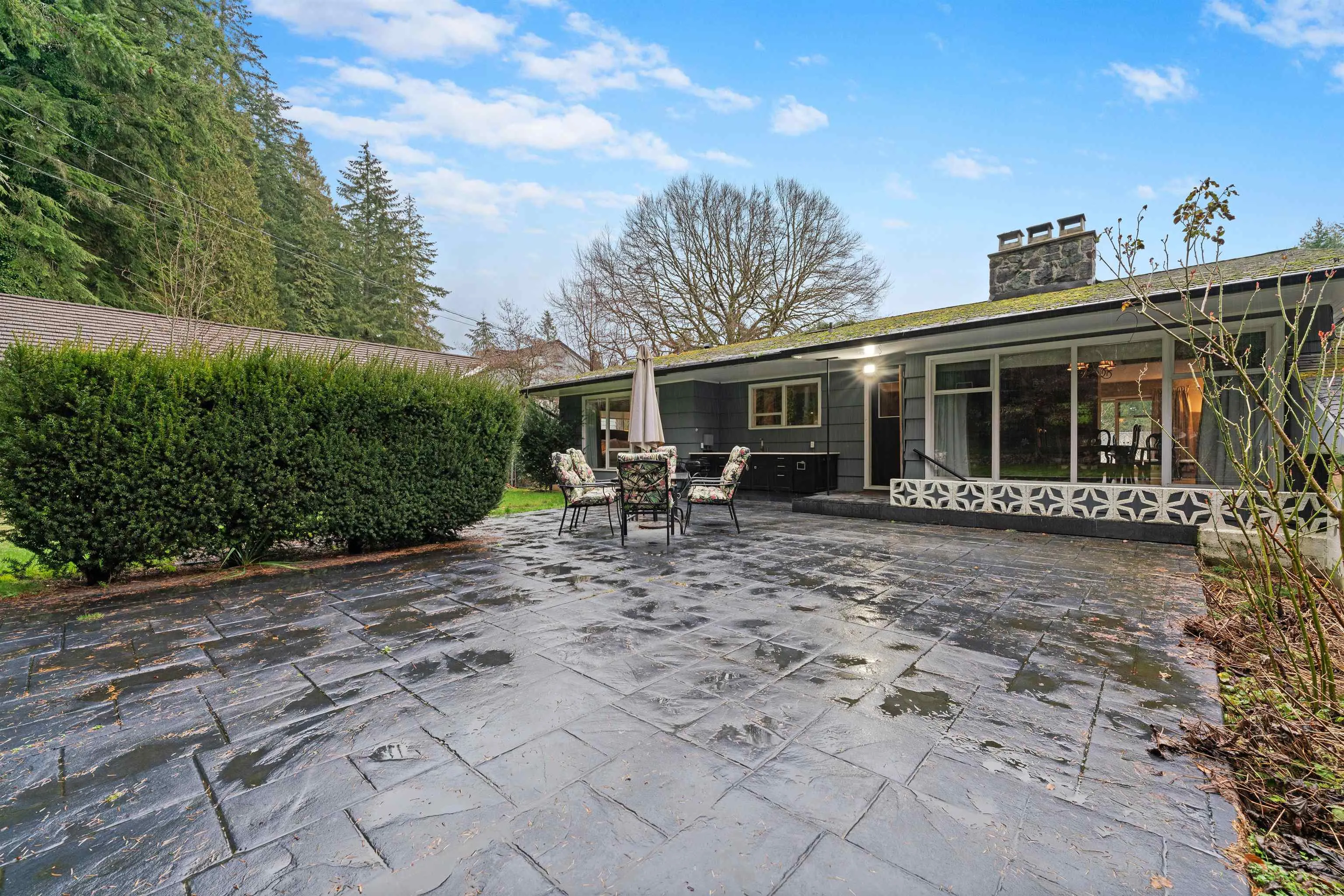 385 Stevens Drive