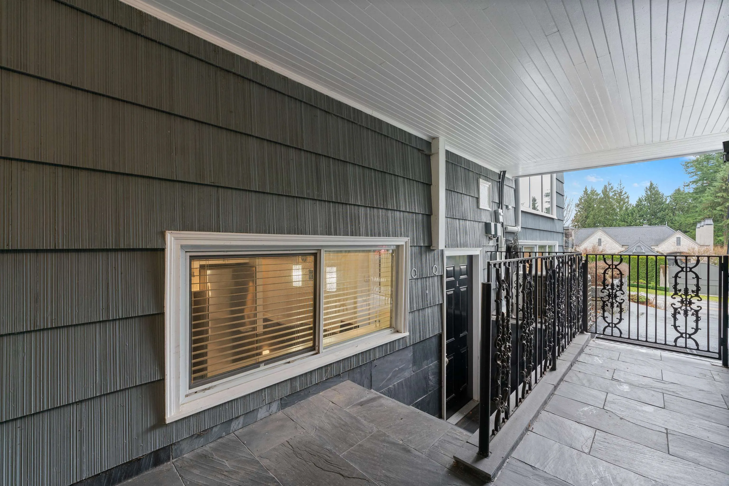 385 Stevens Drive