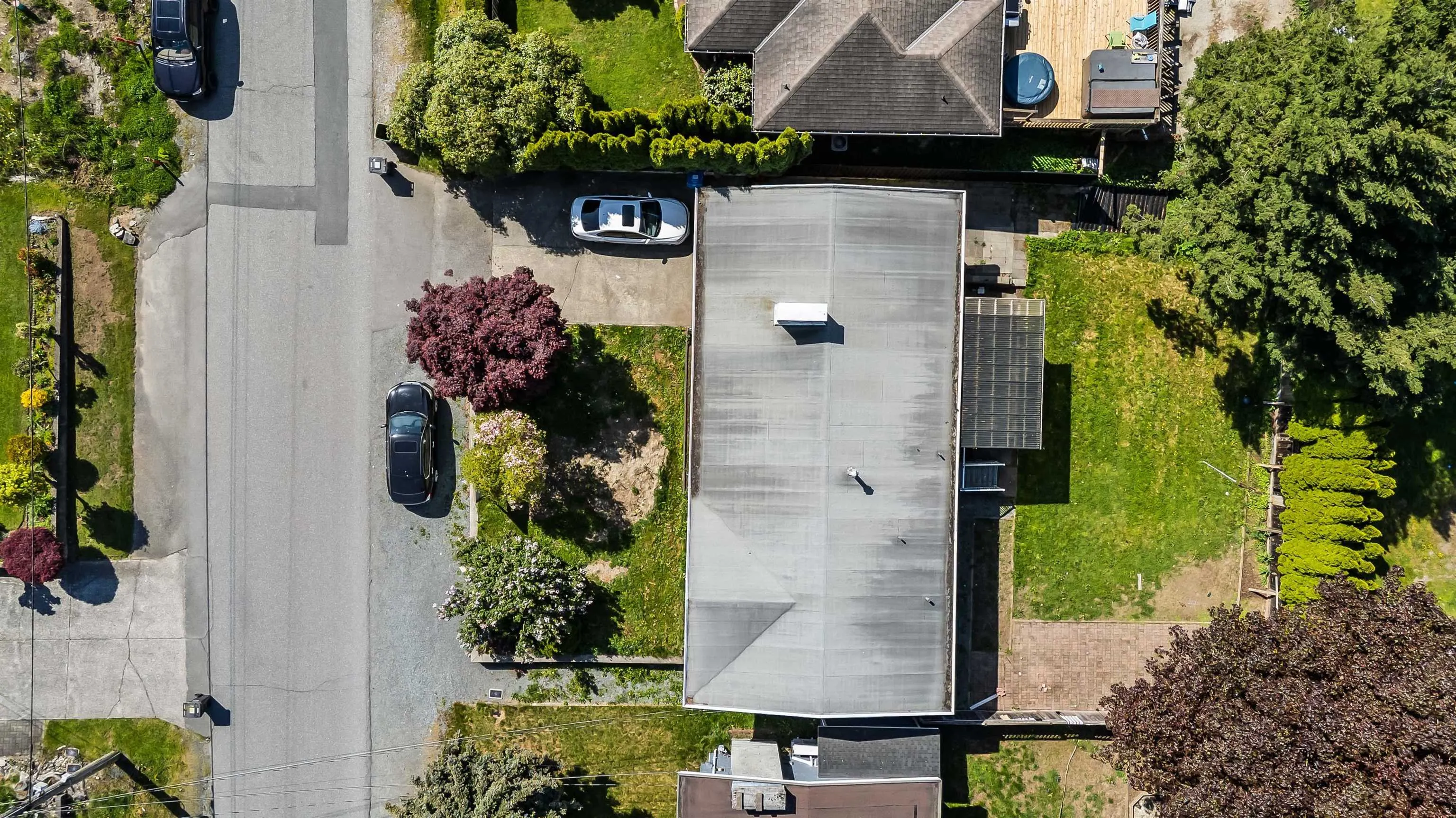 2519 Magnolia Crescent