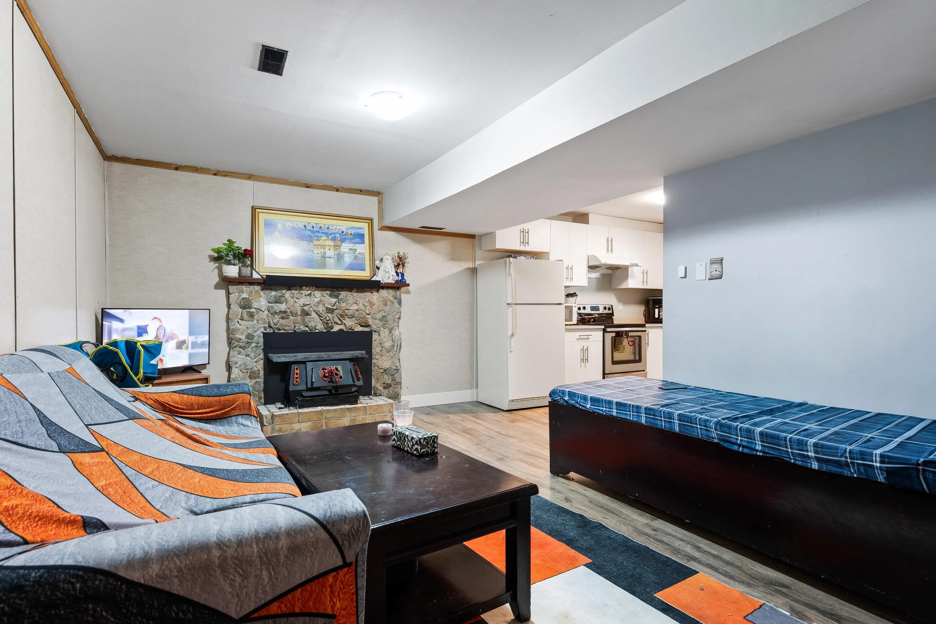 2519 Magnolia Crescent