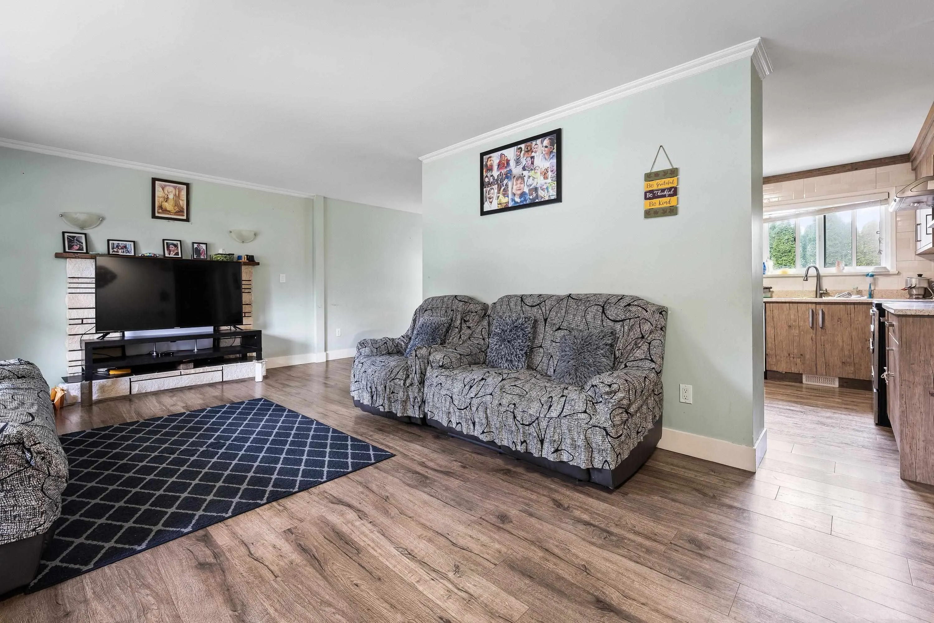 2519 Magnolia Crescent