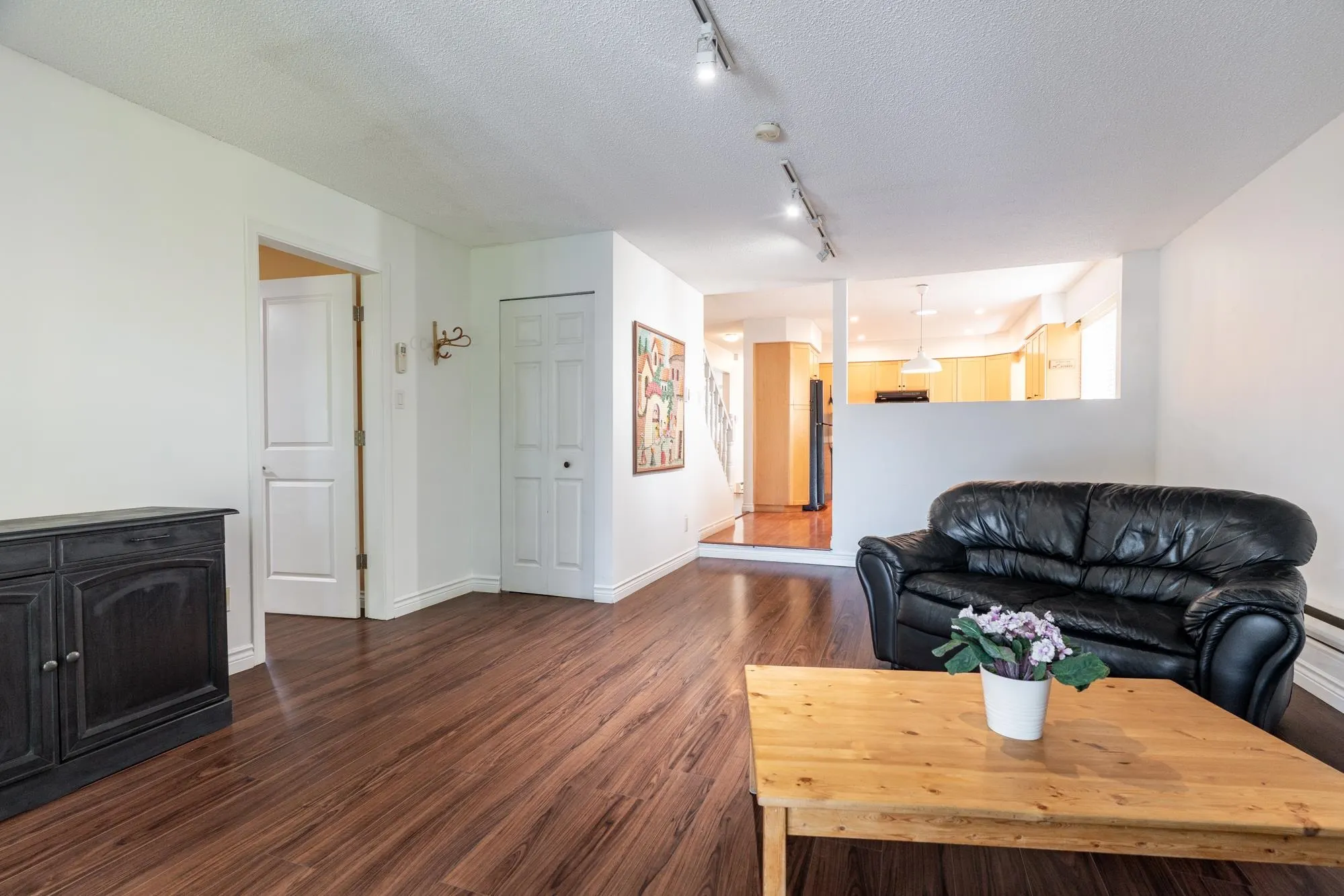 11200 Frigate Court