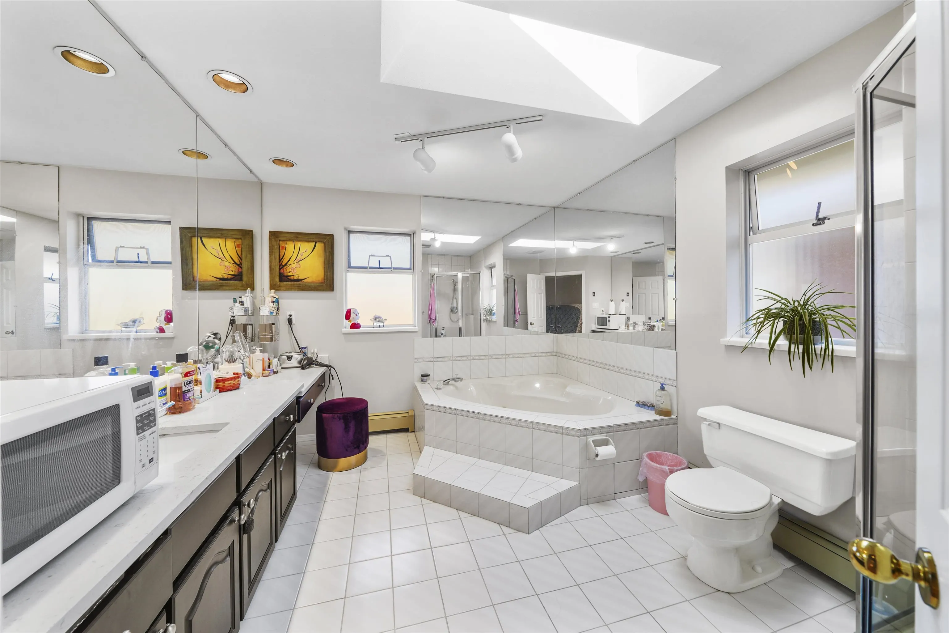 5371 Maple Road