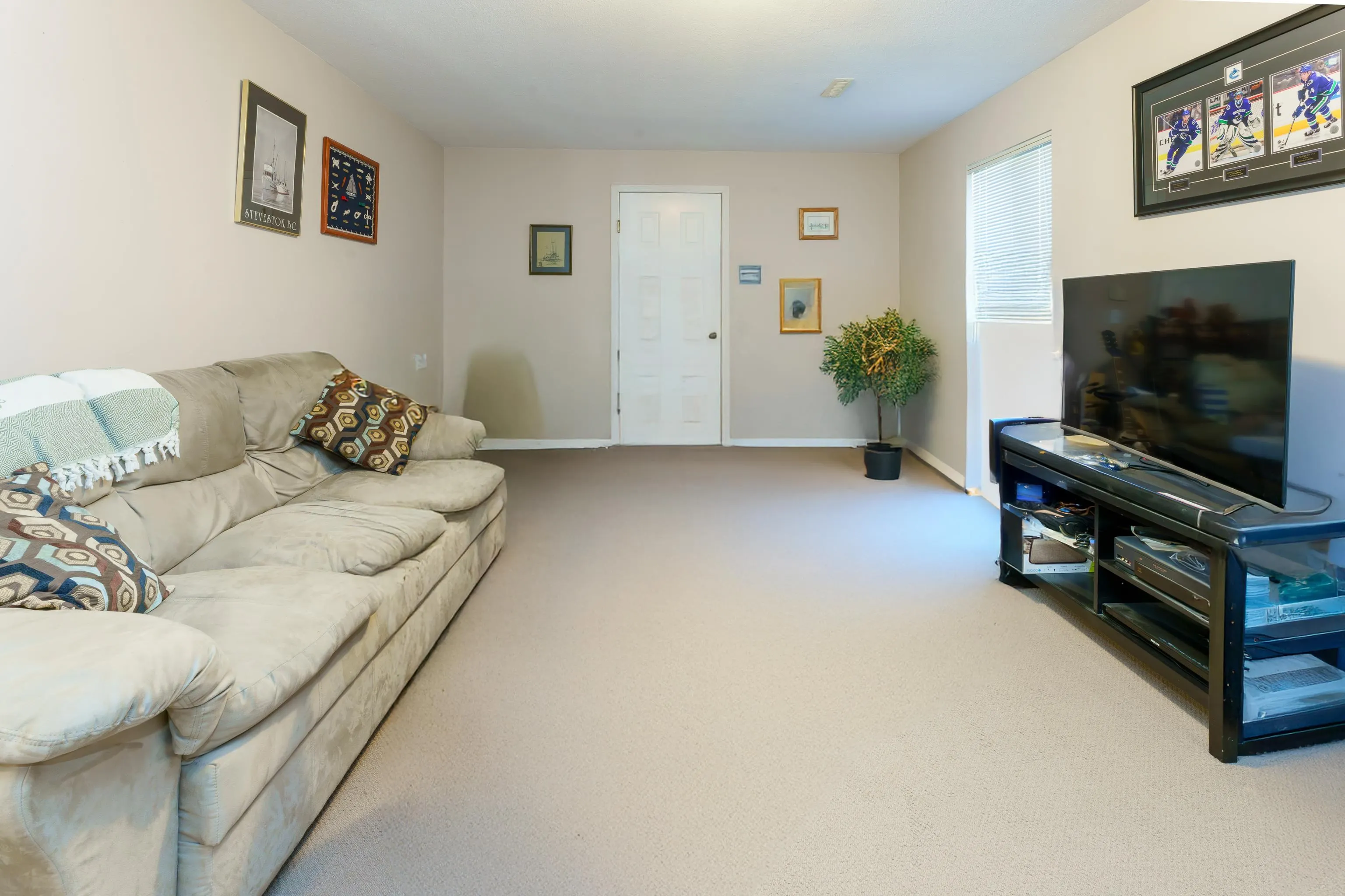 33106 Best Avenue
