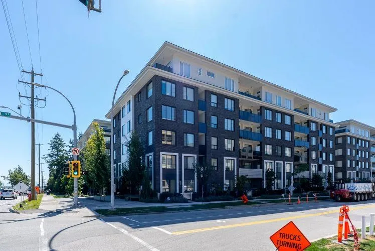 304 15848 Fraser Highway