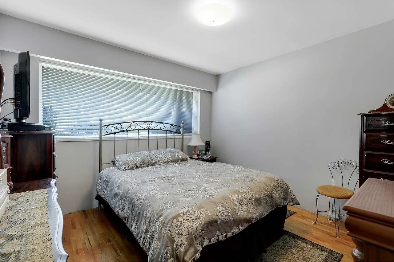 203 East 26th Street