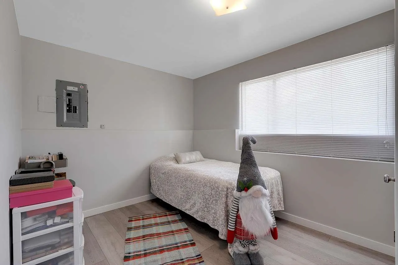 203 East 26th Street