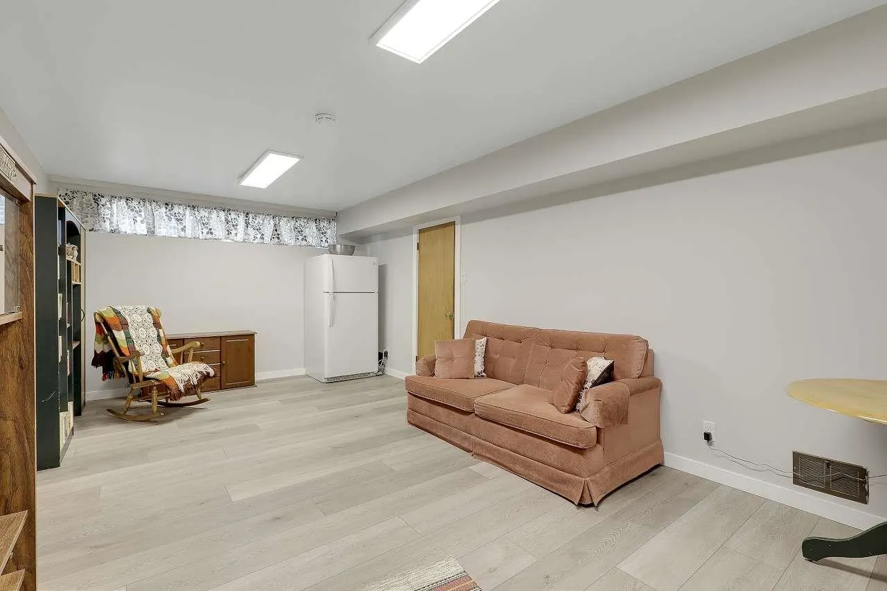 203 East 26th Street