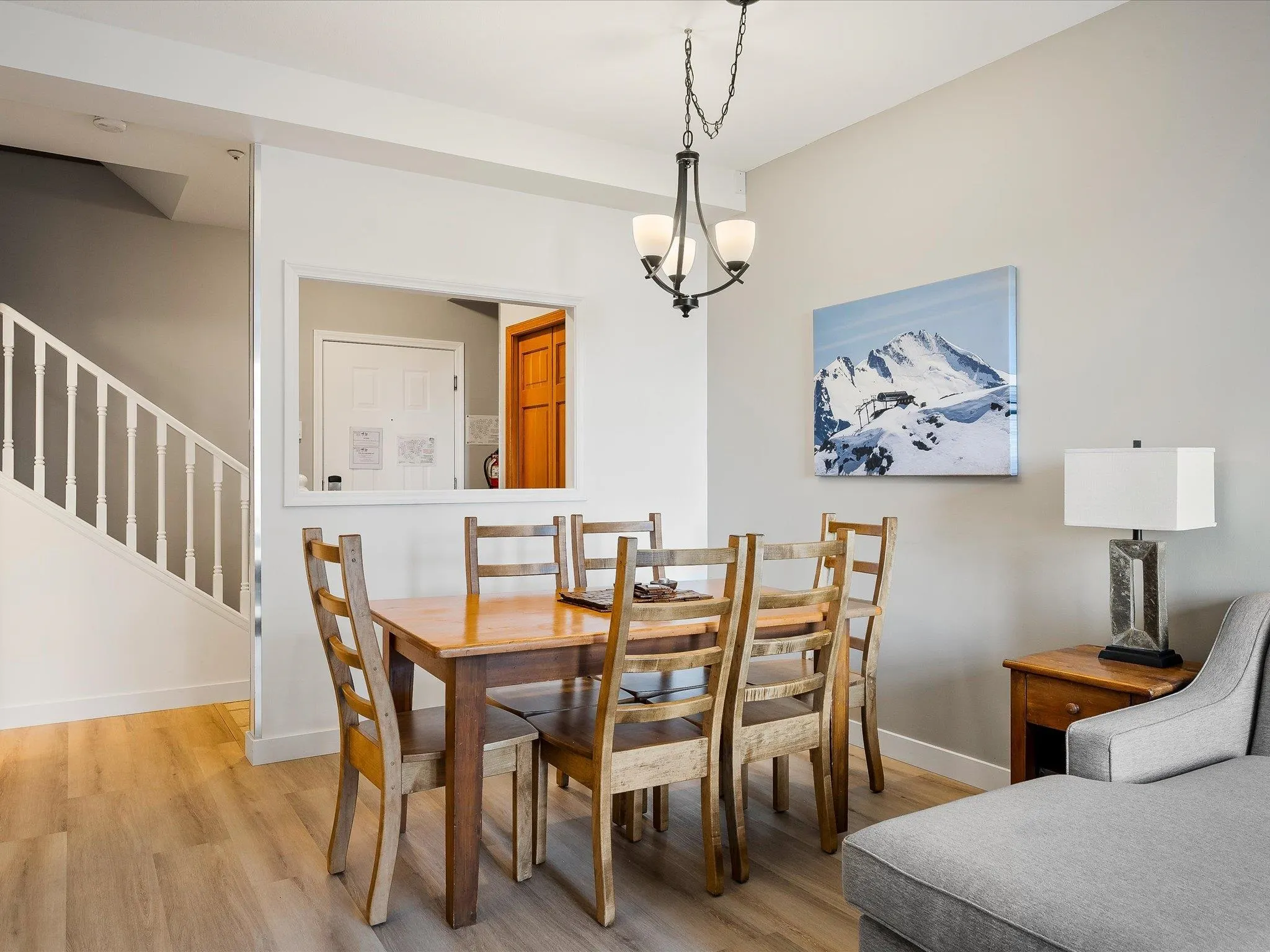 30 (50) 4355 Northlands Boulevard