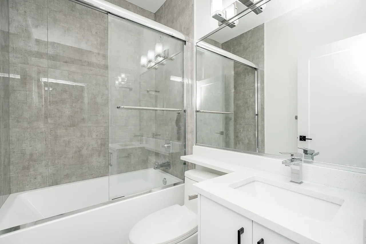 BASEMENT 1929 168 Street