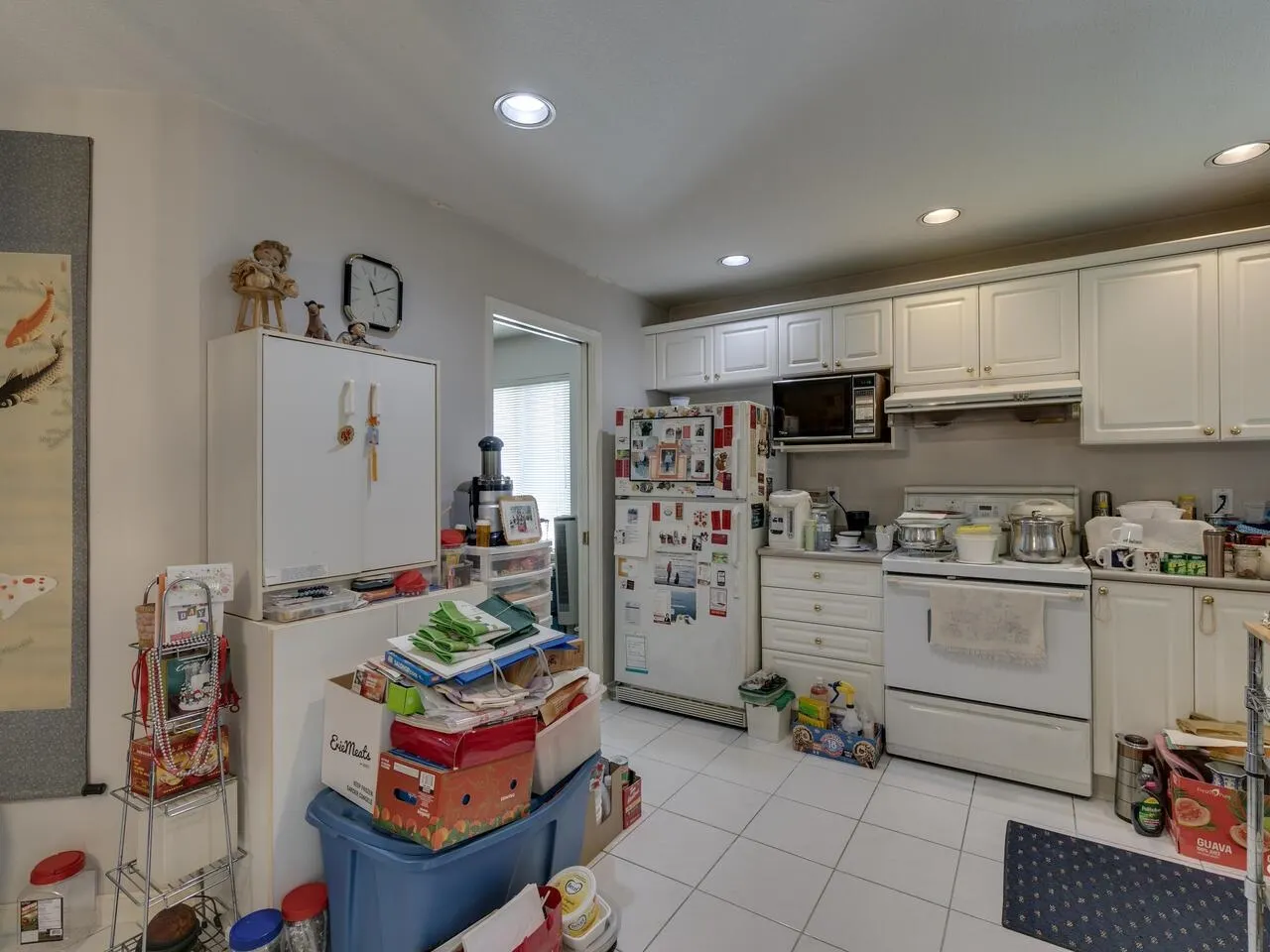 8 10000 Fisher Gate