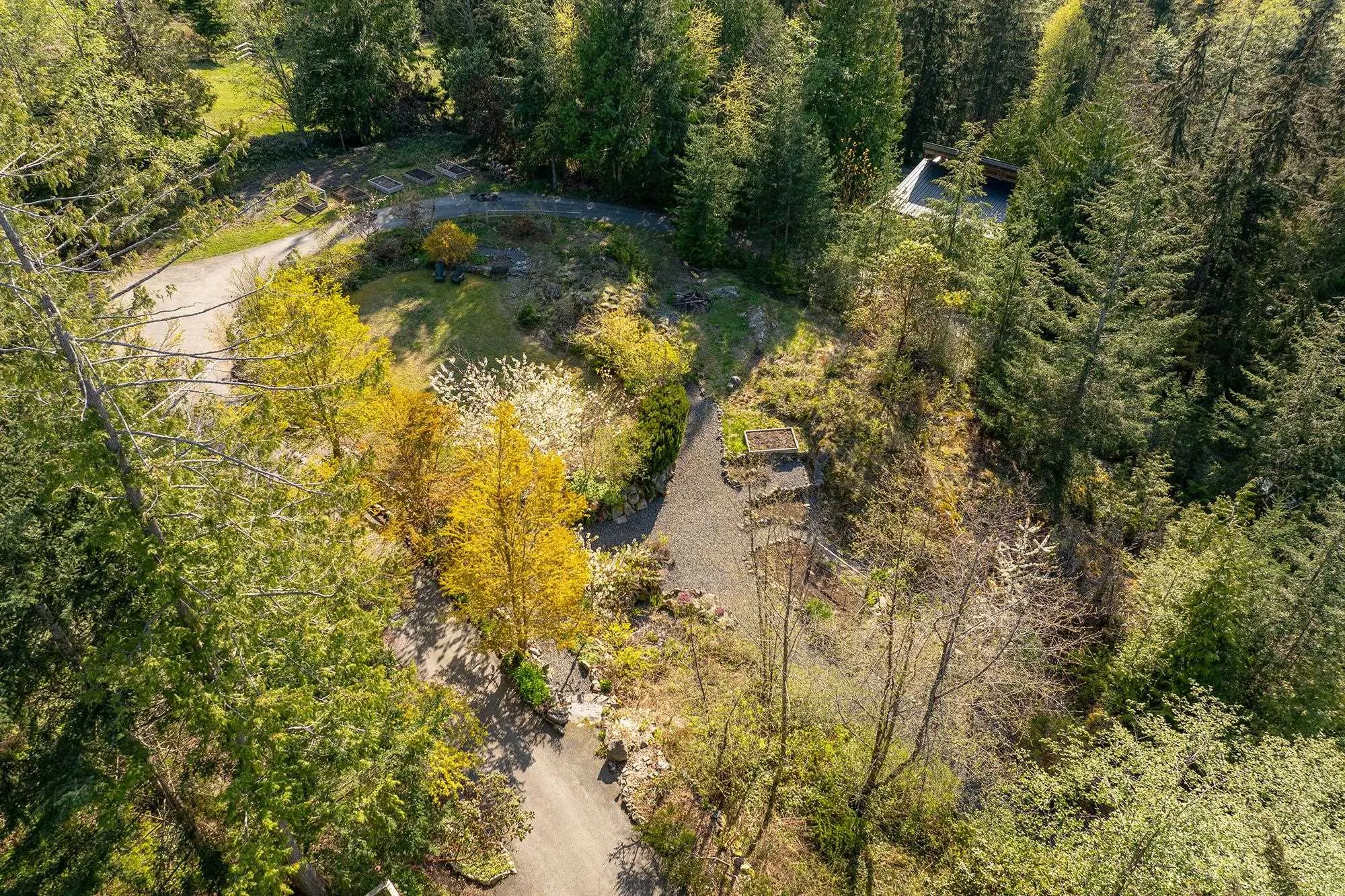 1335 Adams Road