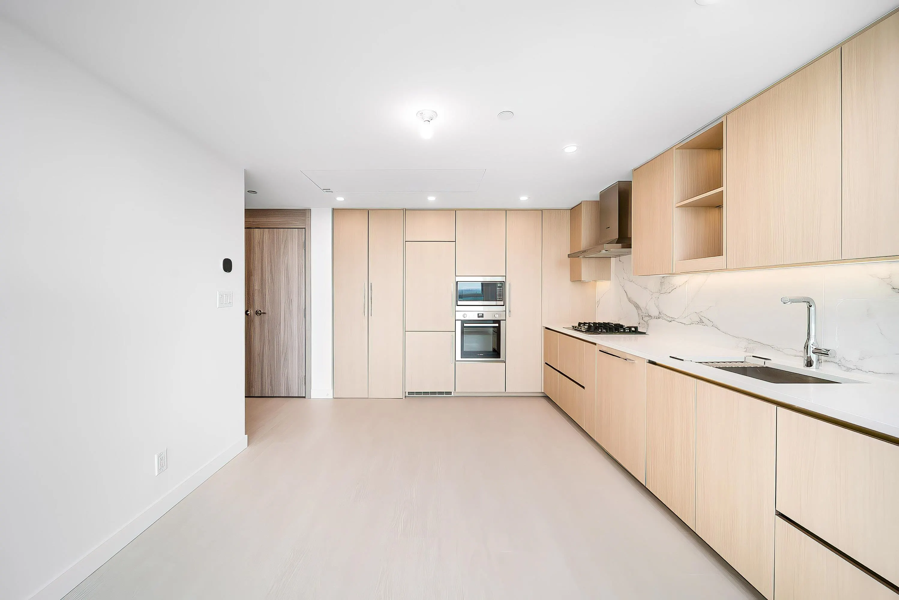 1606 13778 100 Avenue