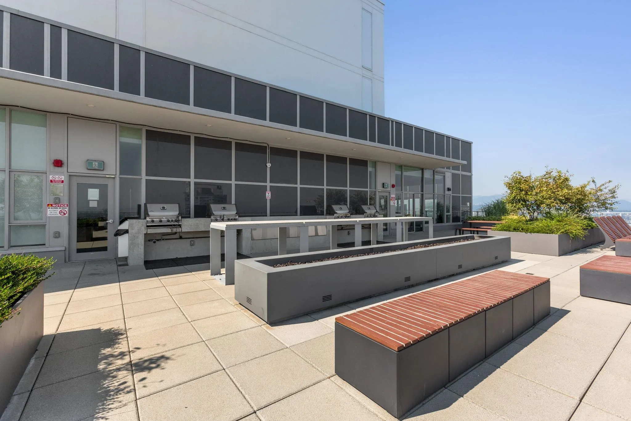 4305 13350 Central Avenue