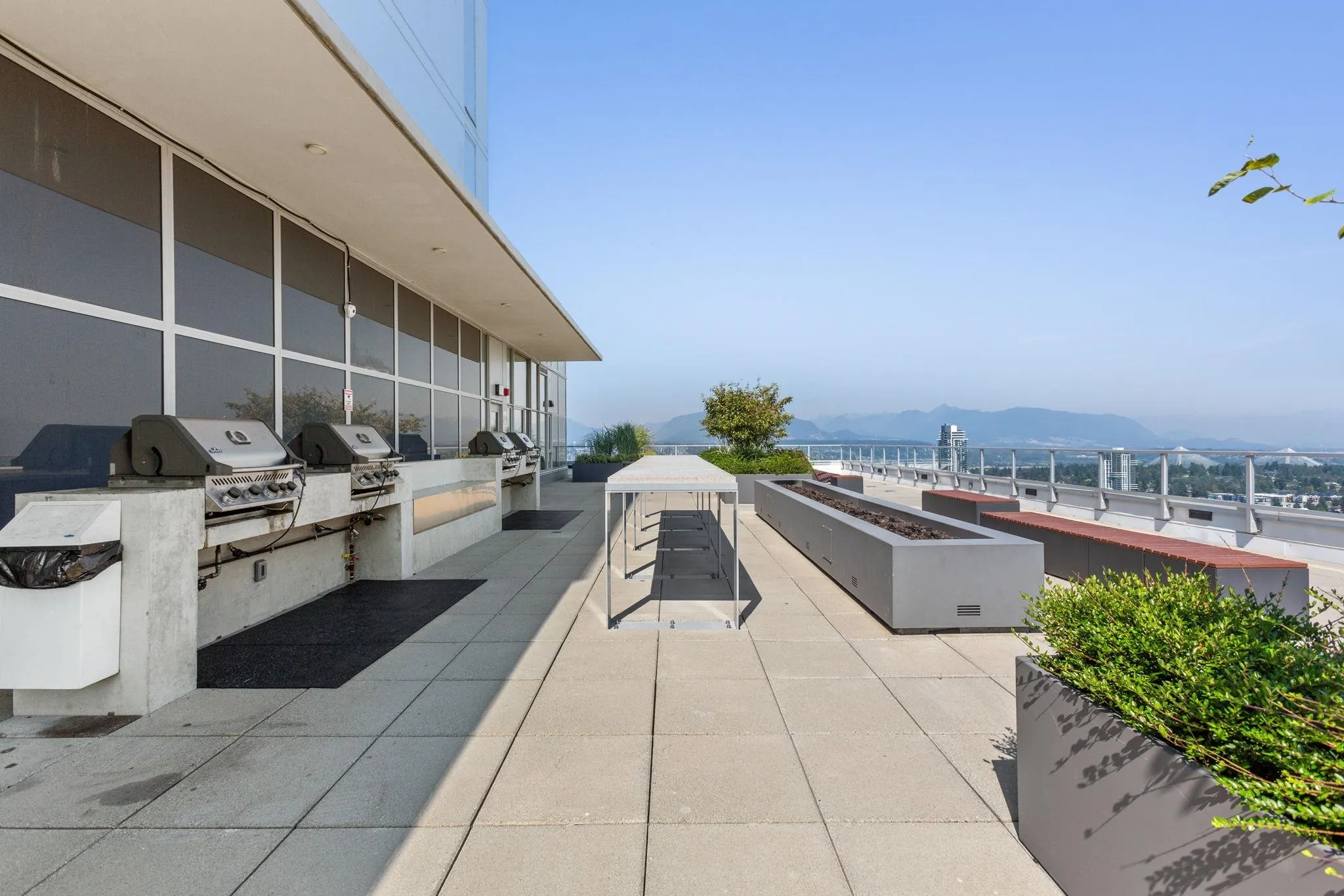 4305 13350 Central Avenue