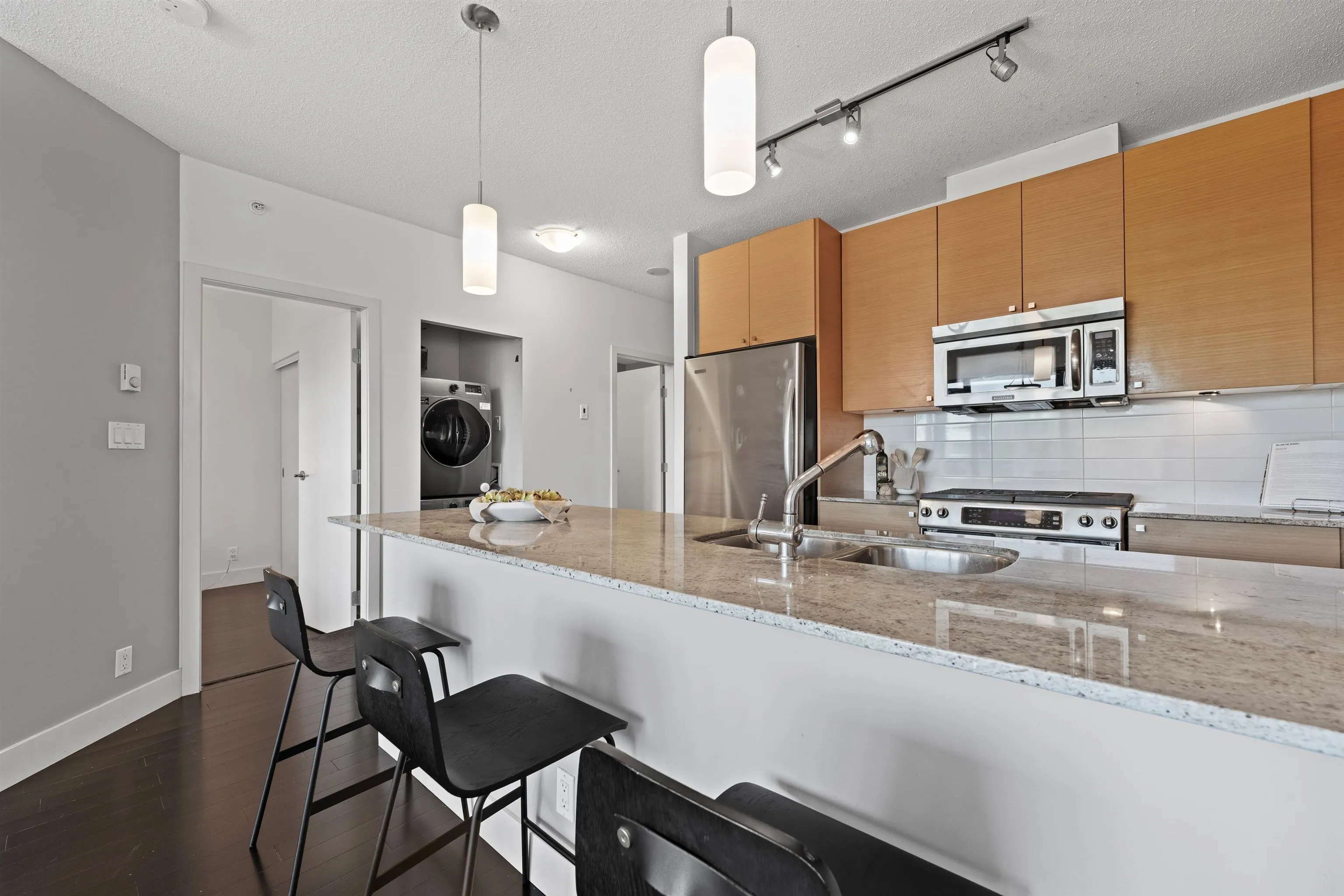 905 110 Brew Street