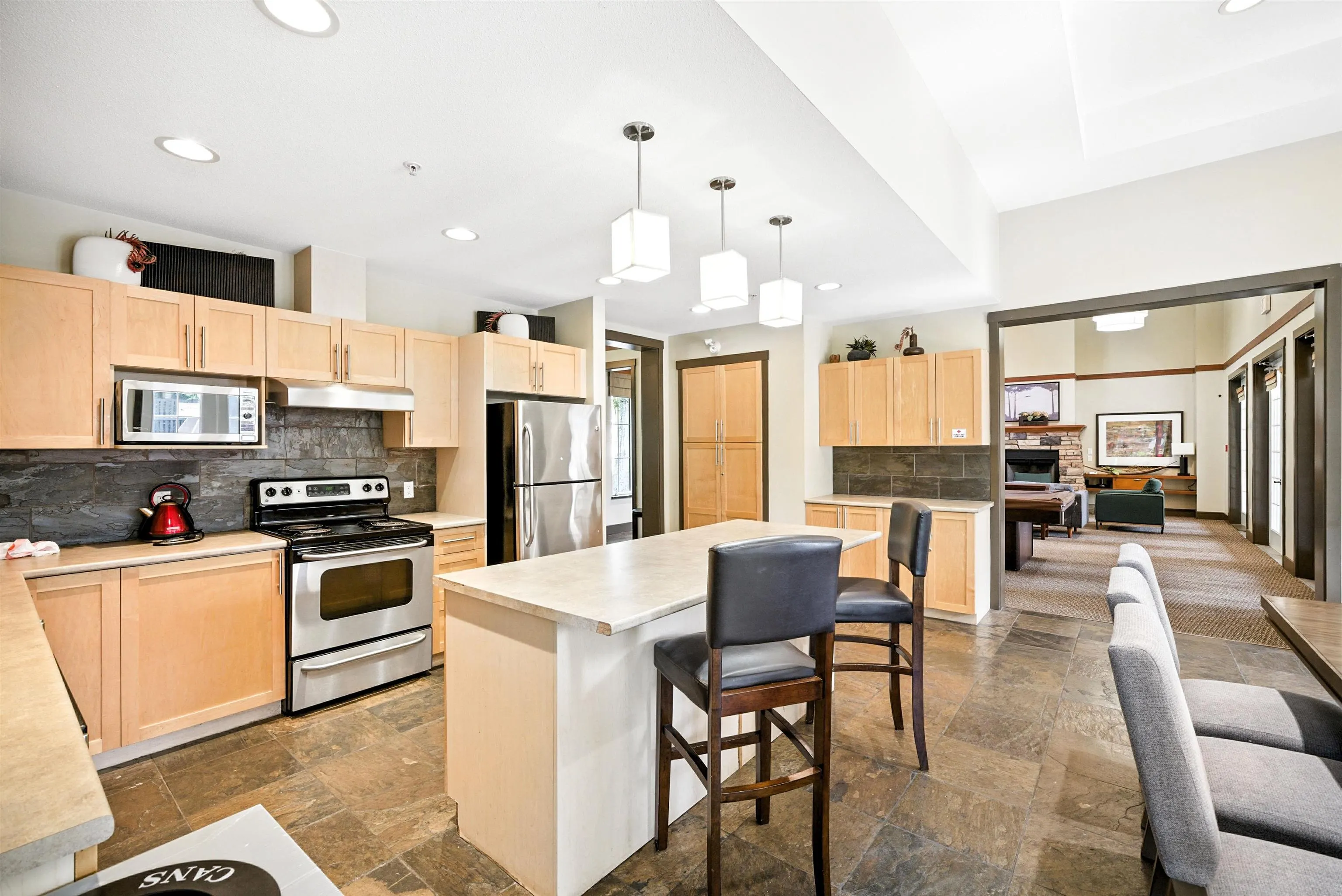 51 20875 80 Avenue