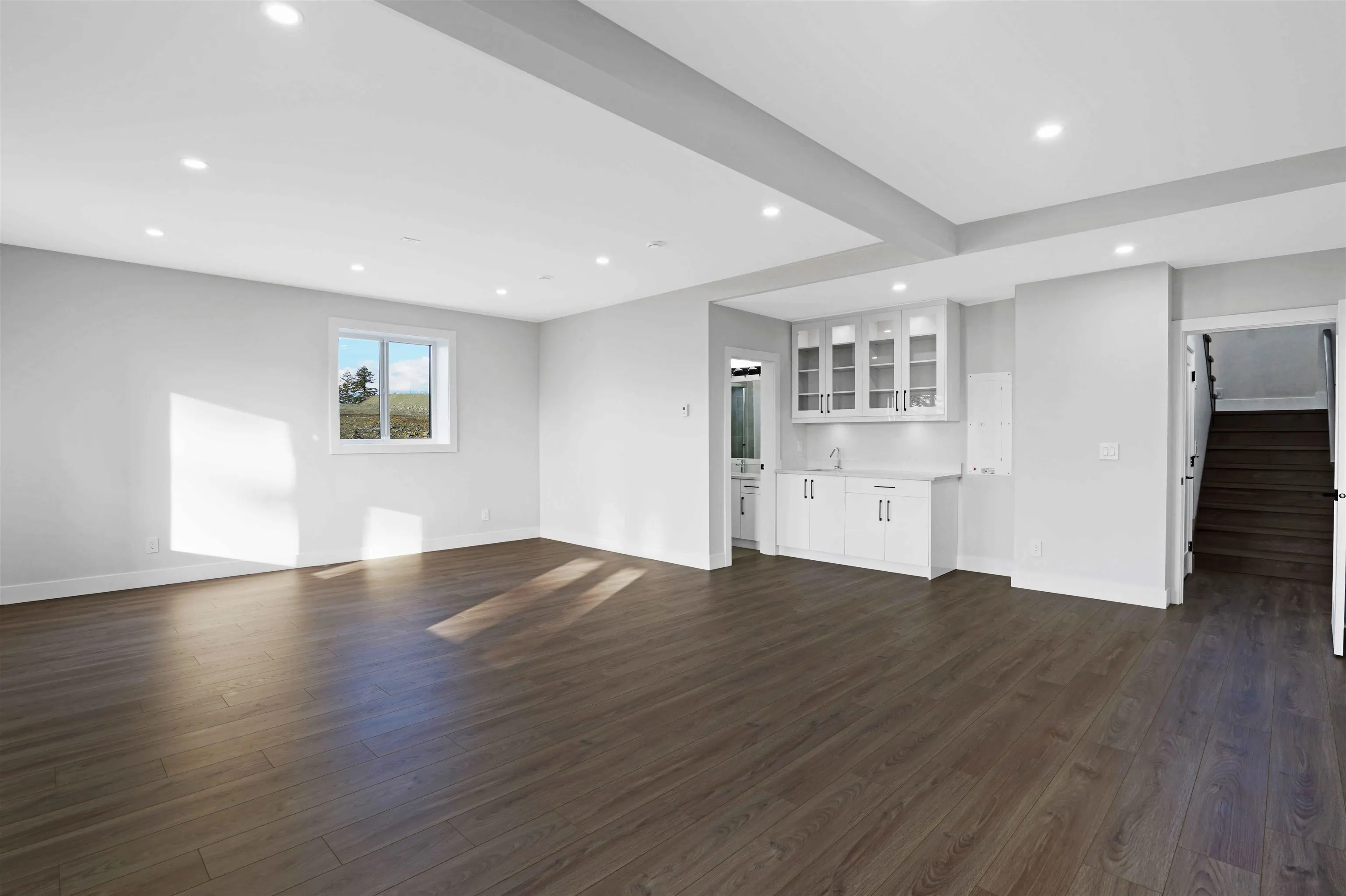 46062 Crestview Drive