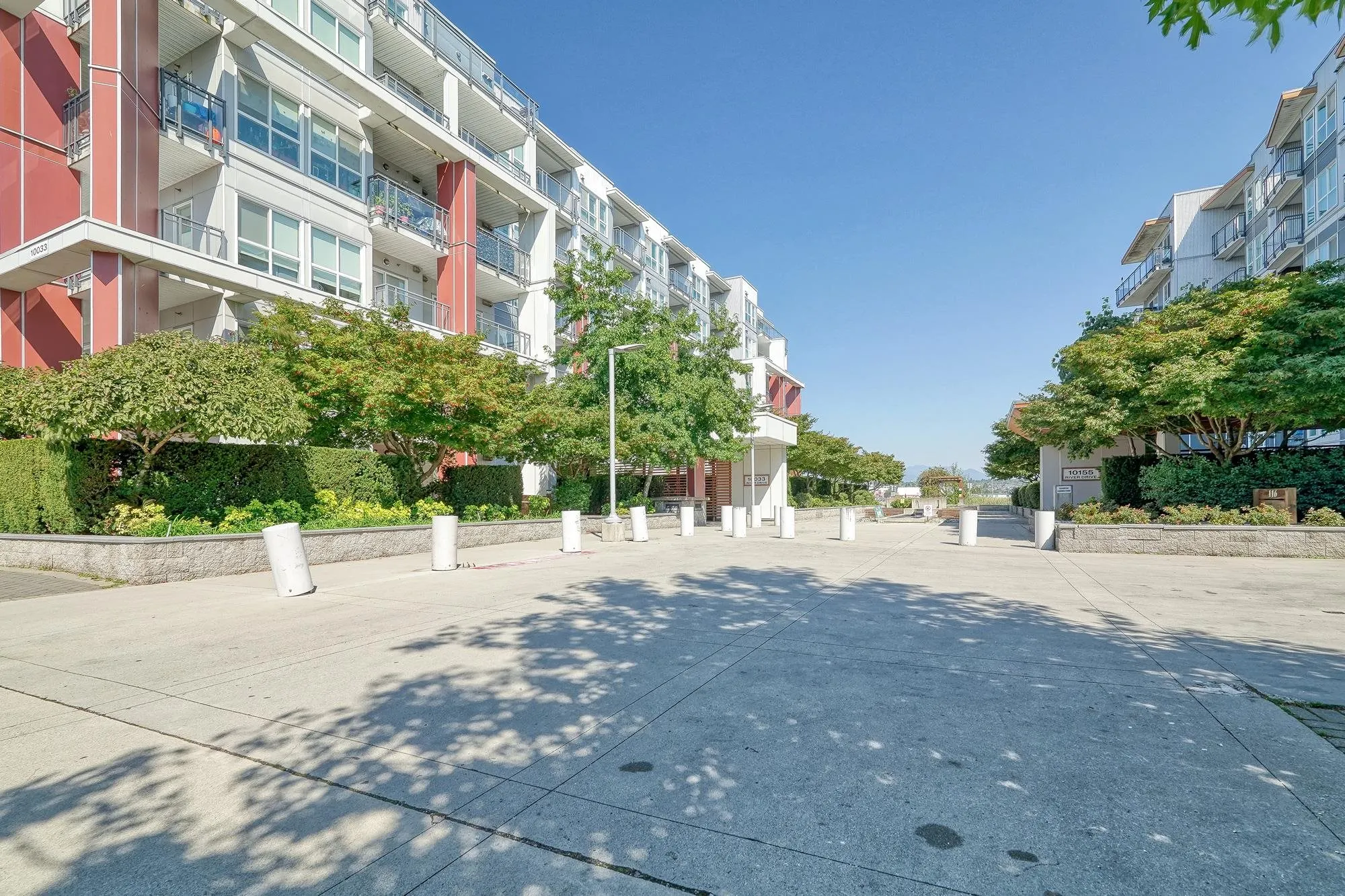 506 10033 River Drive