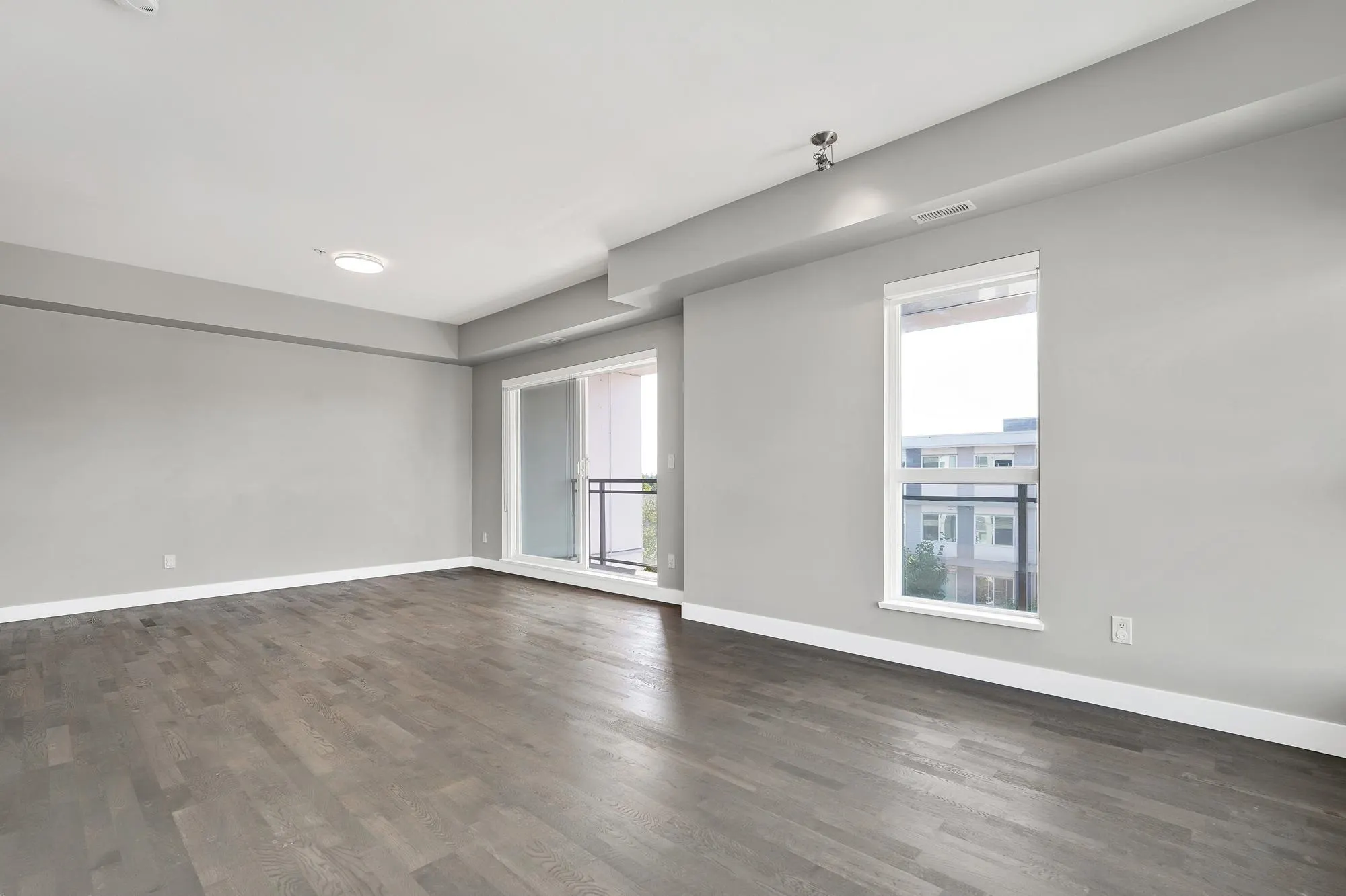 506 10033 River Drive
