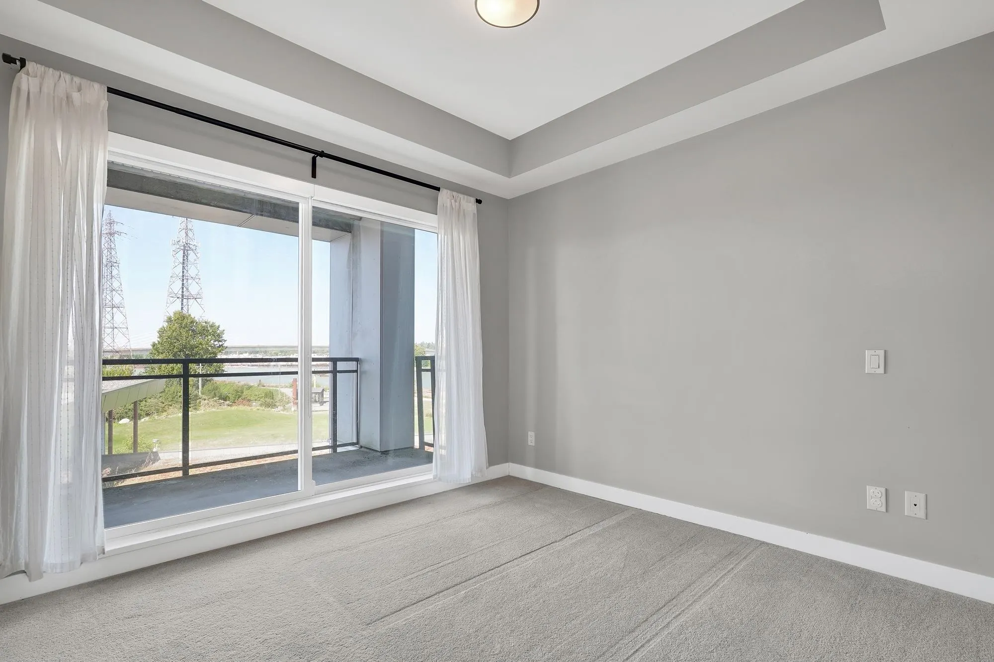 506 10033 River Drive