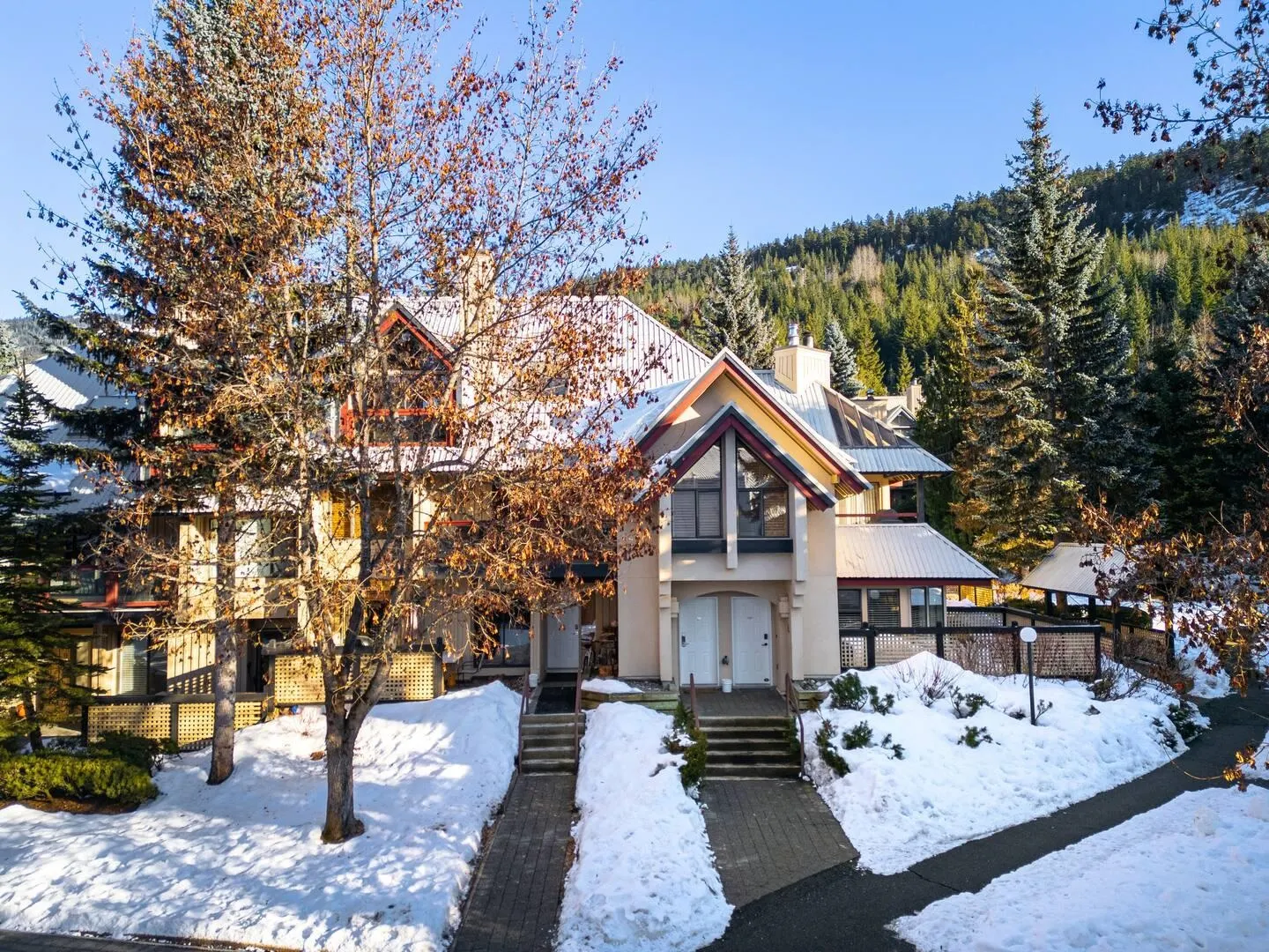 14 4637 Blackcomb Way