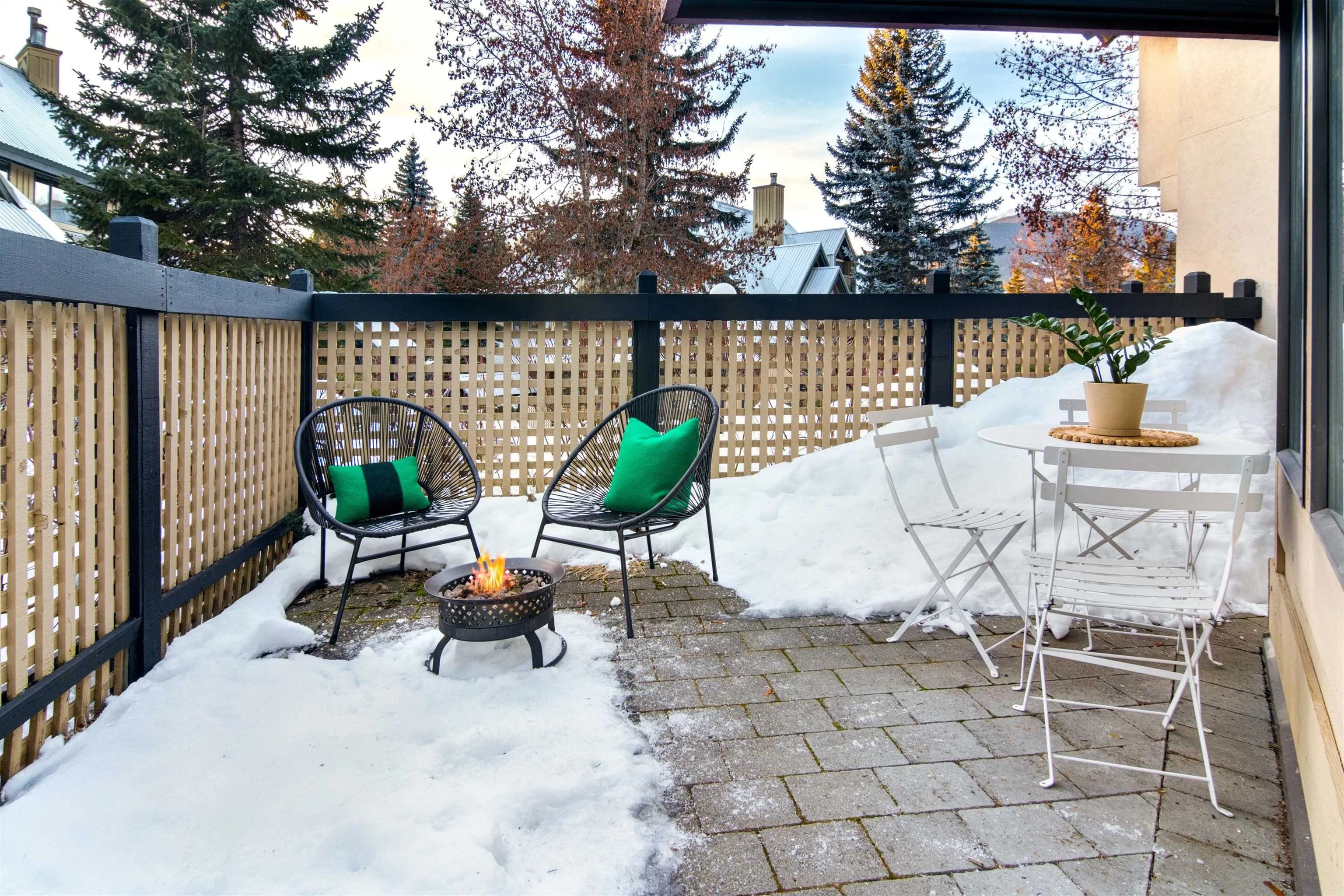 14 4637 Blackcomb Way