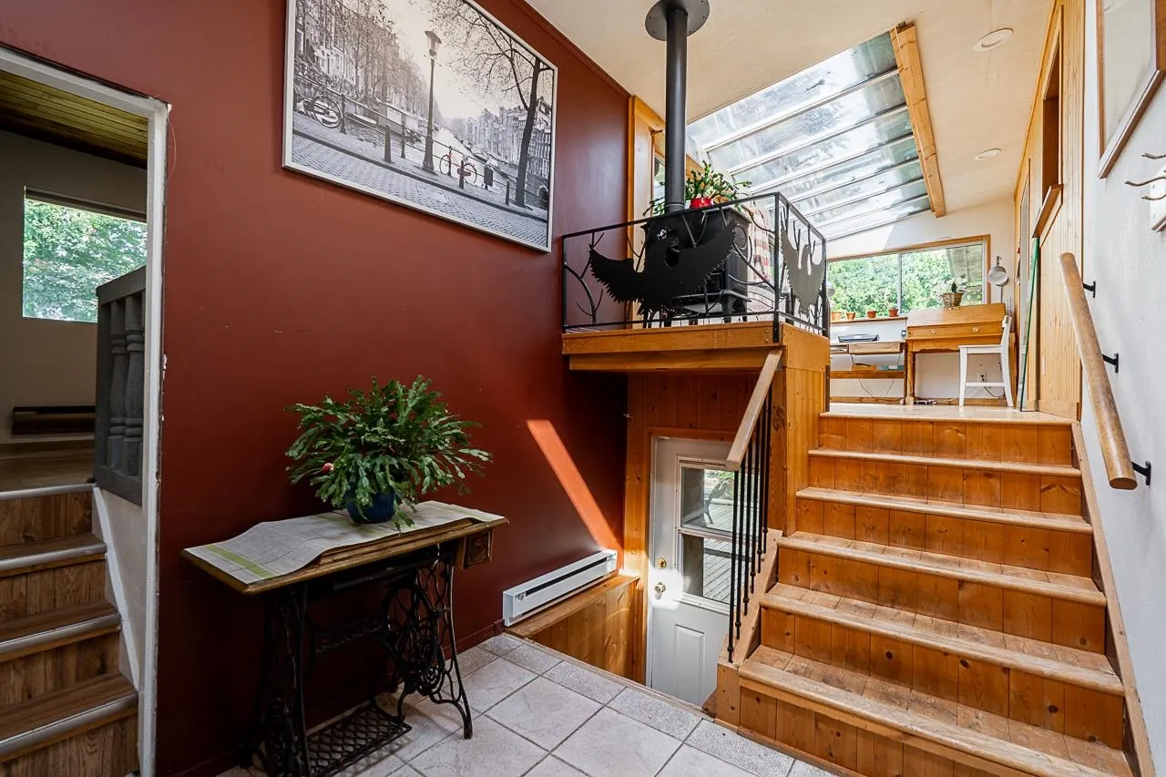 34455 Eton Crescent