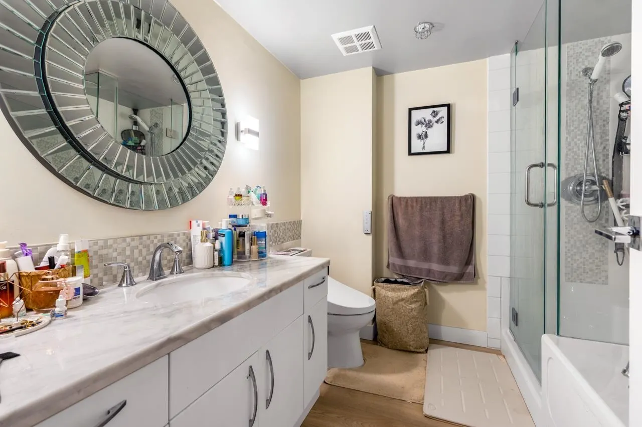 2608 198 Aquarius Mews