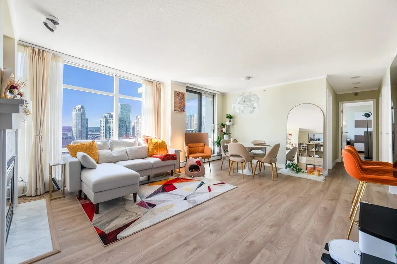 2608 198 Aquarius Mews