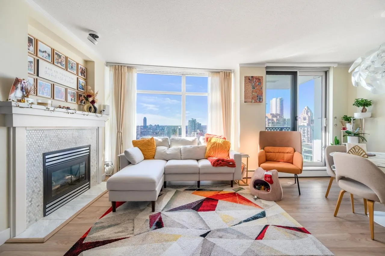 2608 198 Aquarius Mews