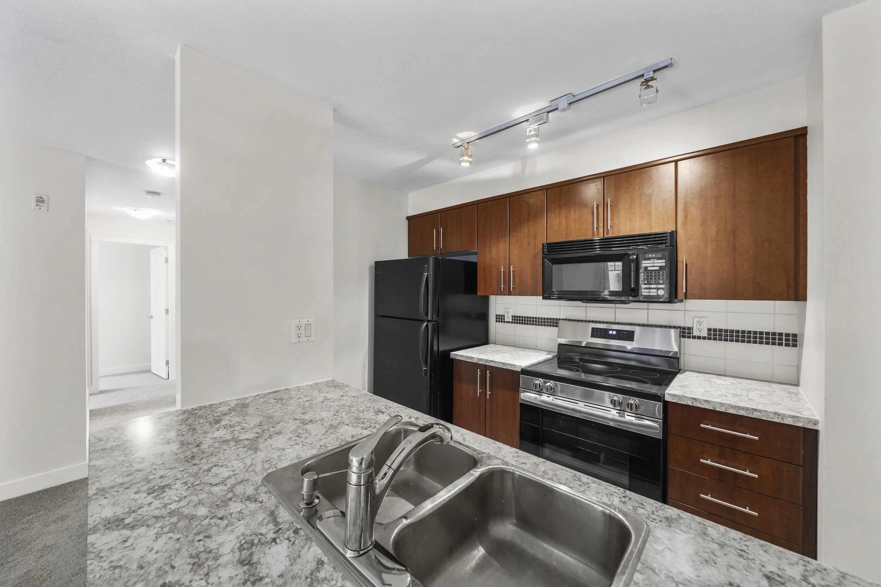 111 12248 224 Street