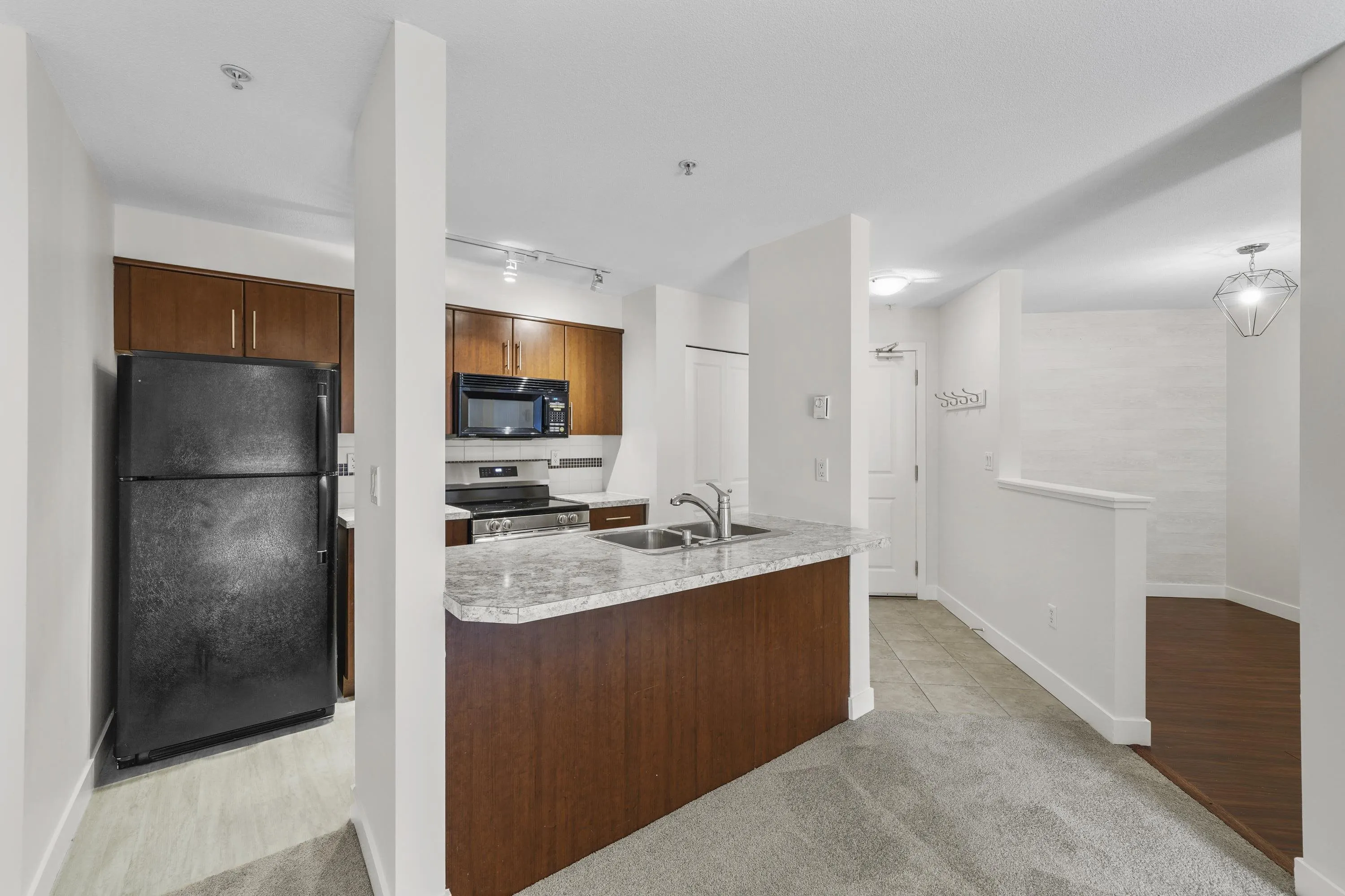 111 12248 224 Street