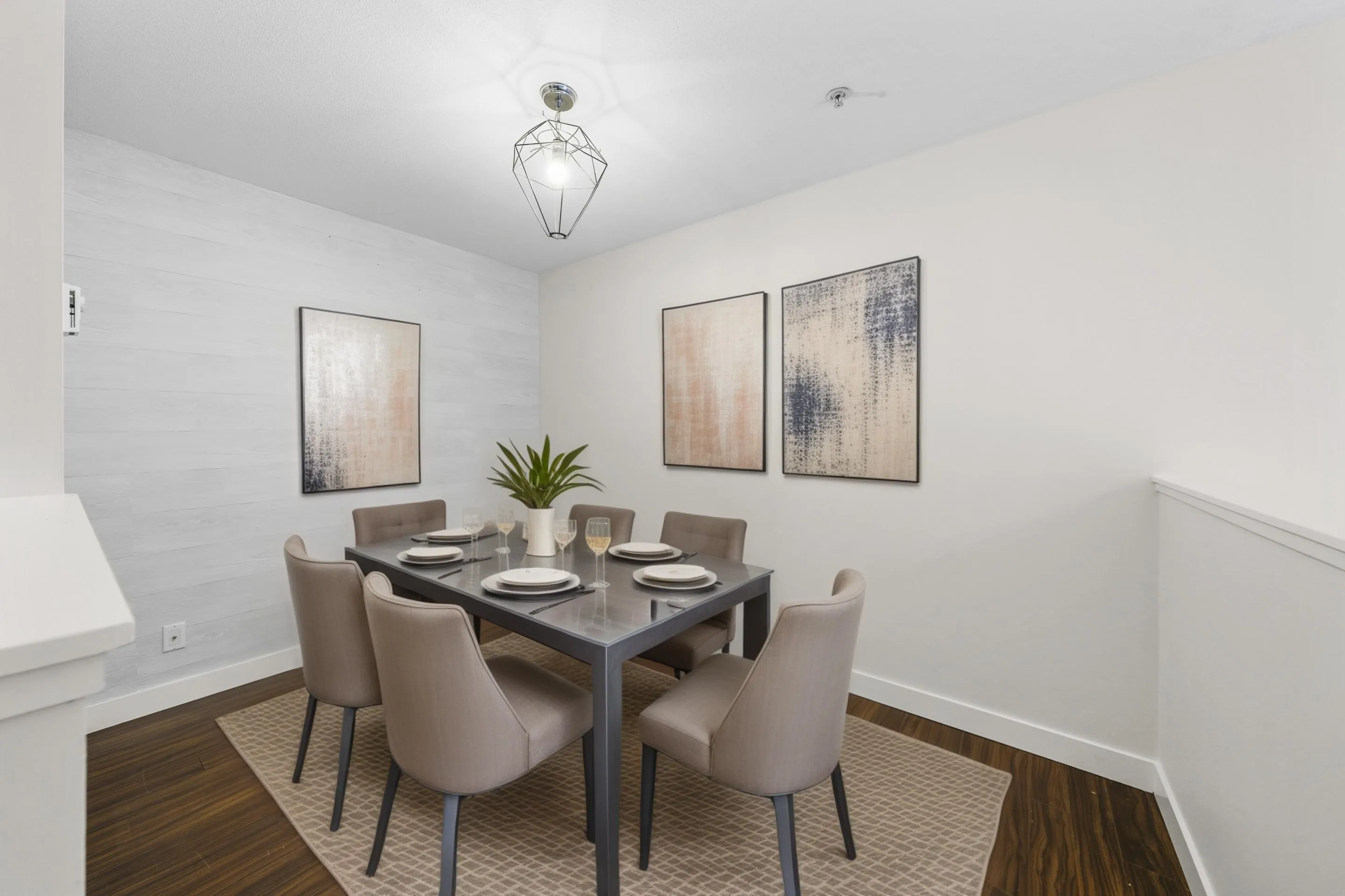 111 12248 224 Street
