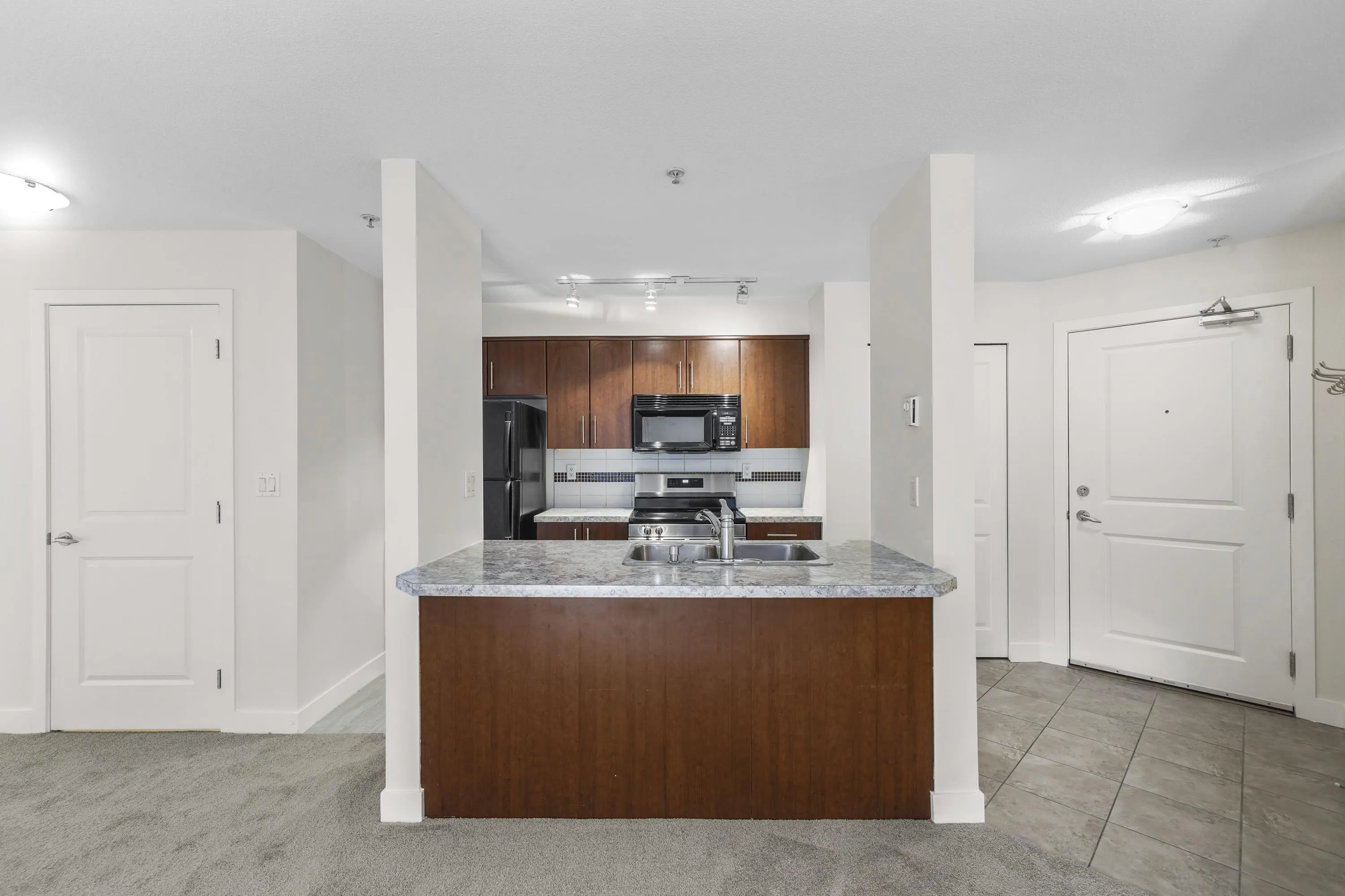 111 12248 224 Street