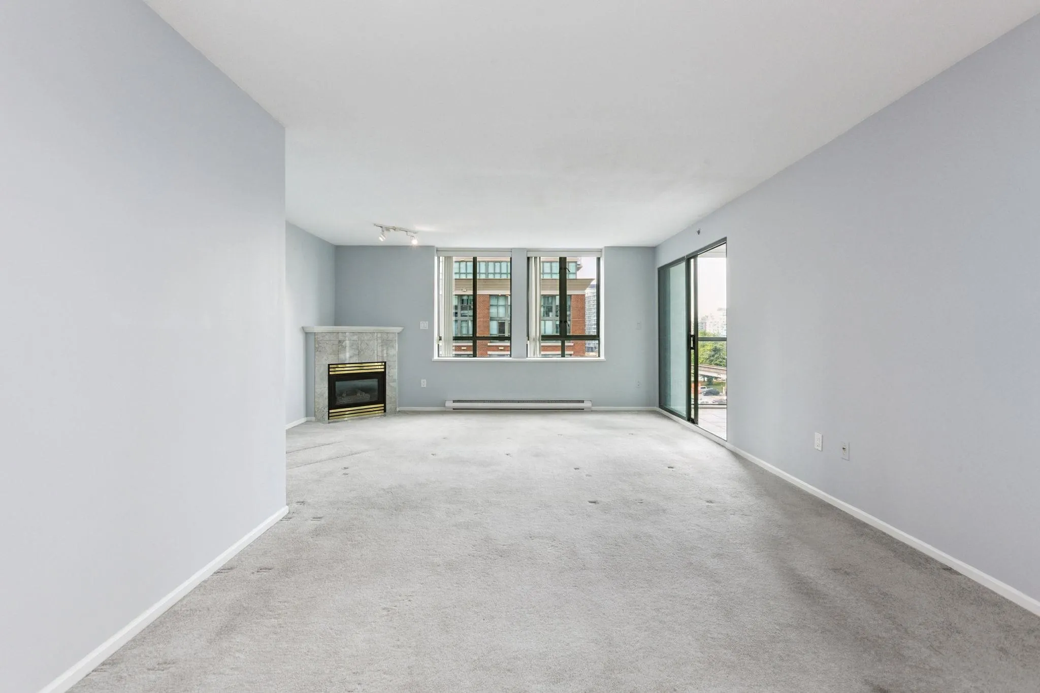 508 1088 Quebec Street
