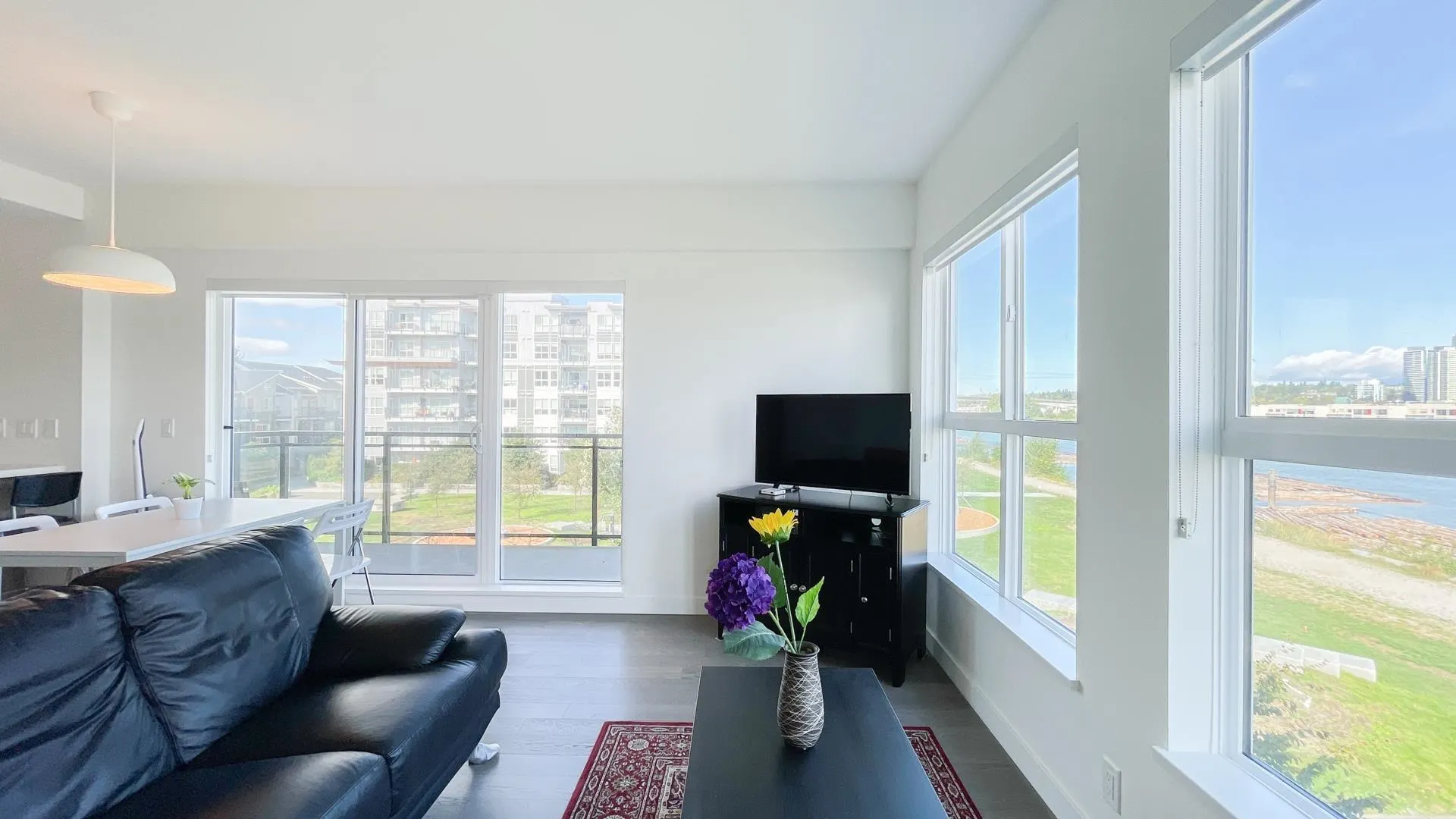313 10177 River Drive
