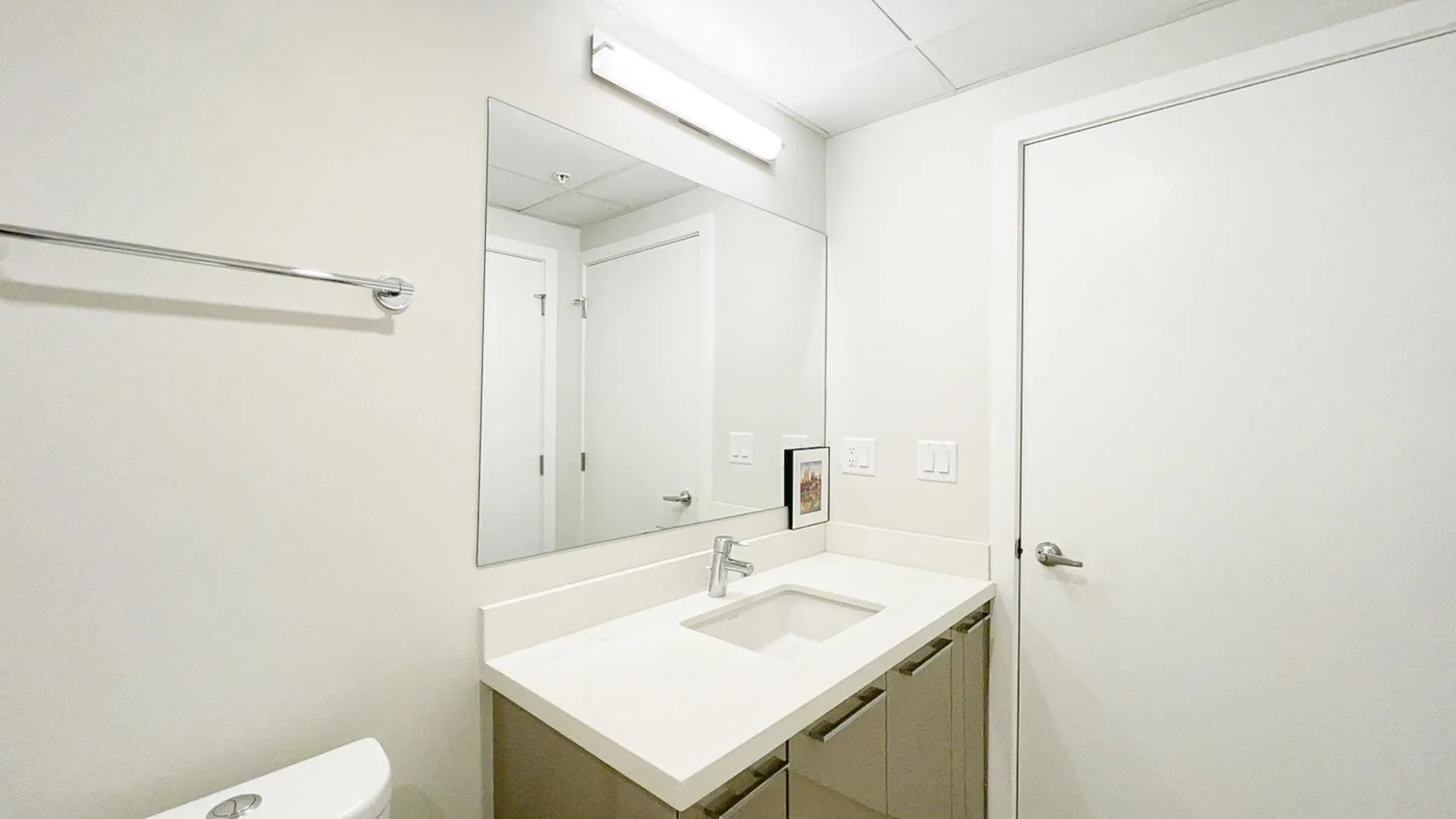 313 10177 River Drive
