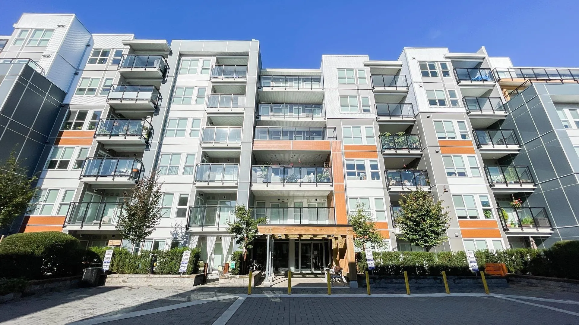 313 10177 River Drive
