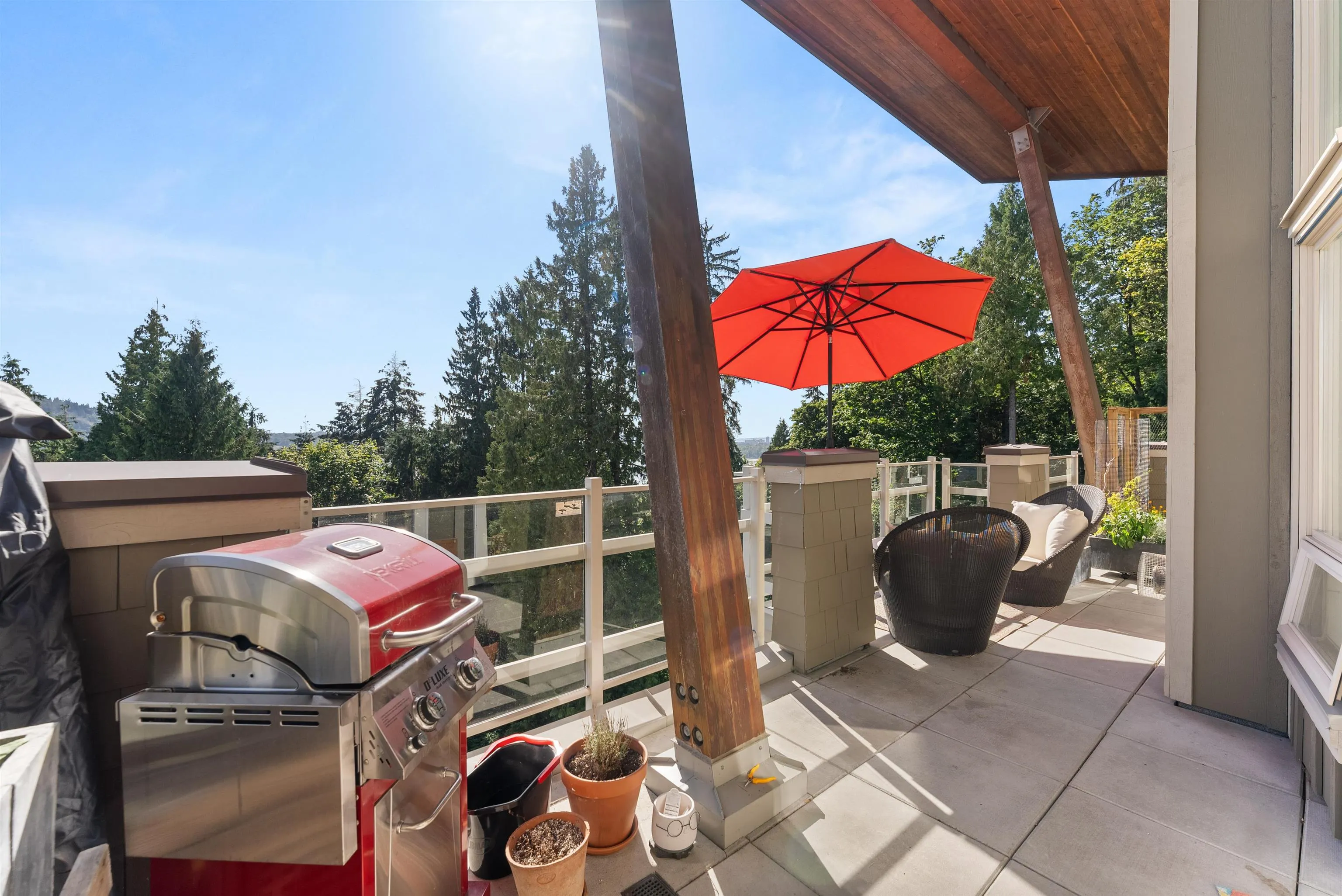 501 560 Raven Woods Drive